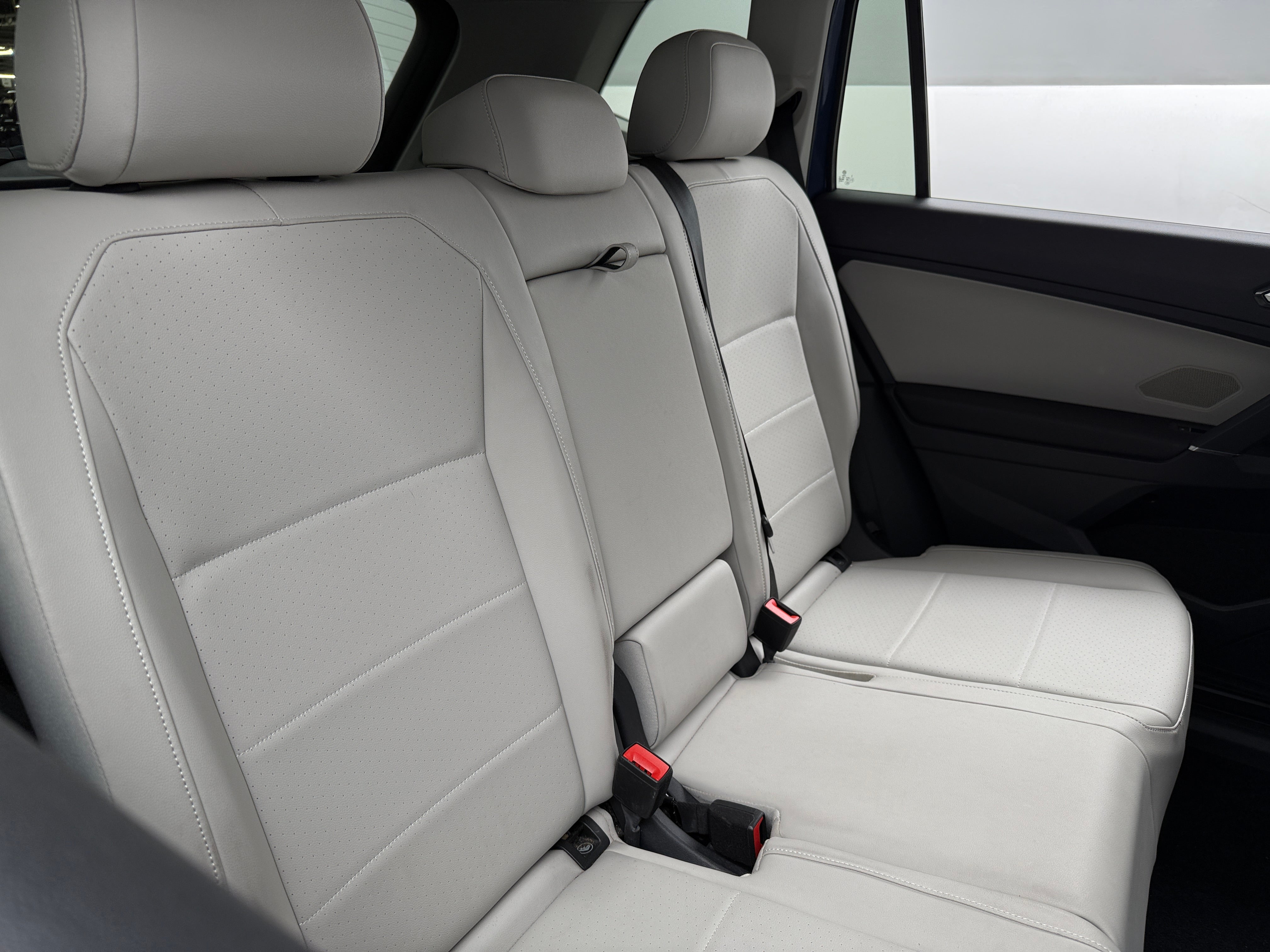 2018 Volkswagen Tiguan SEL 5