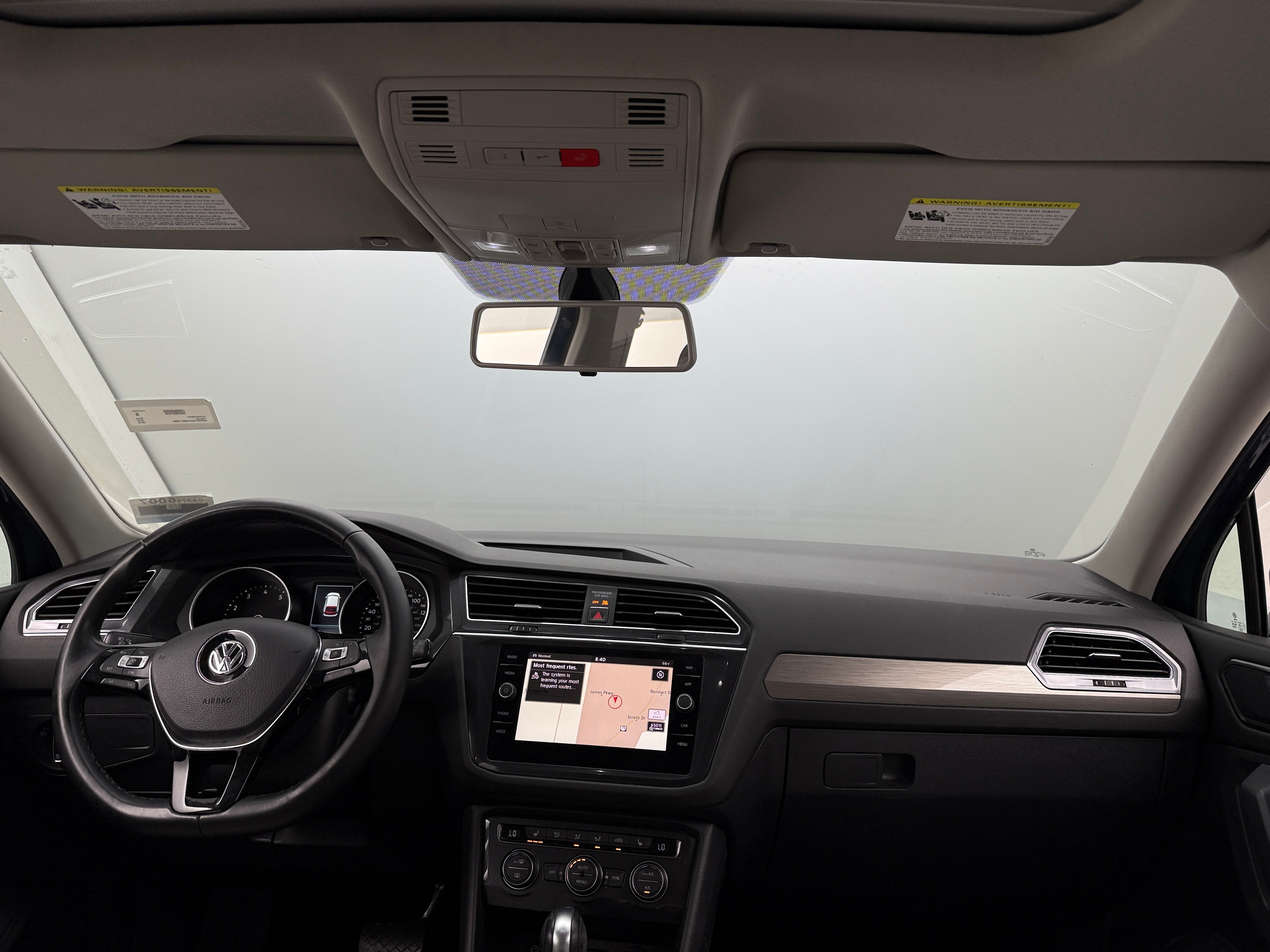 2018 Volkswagen Tiguan SEL 2