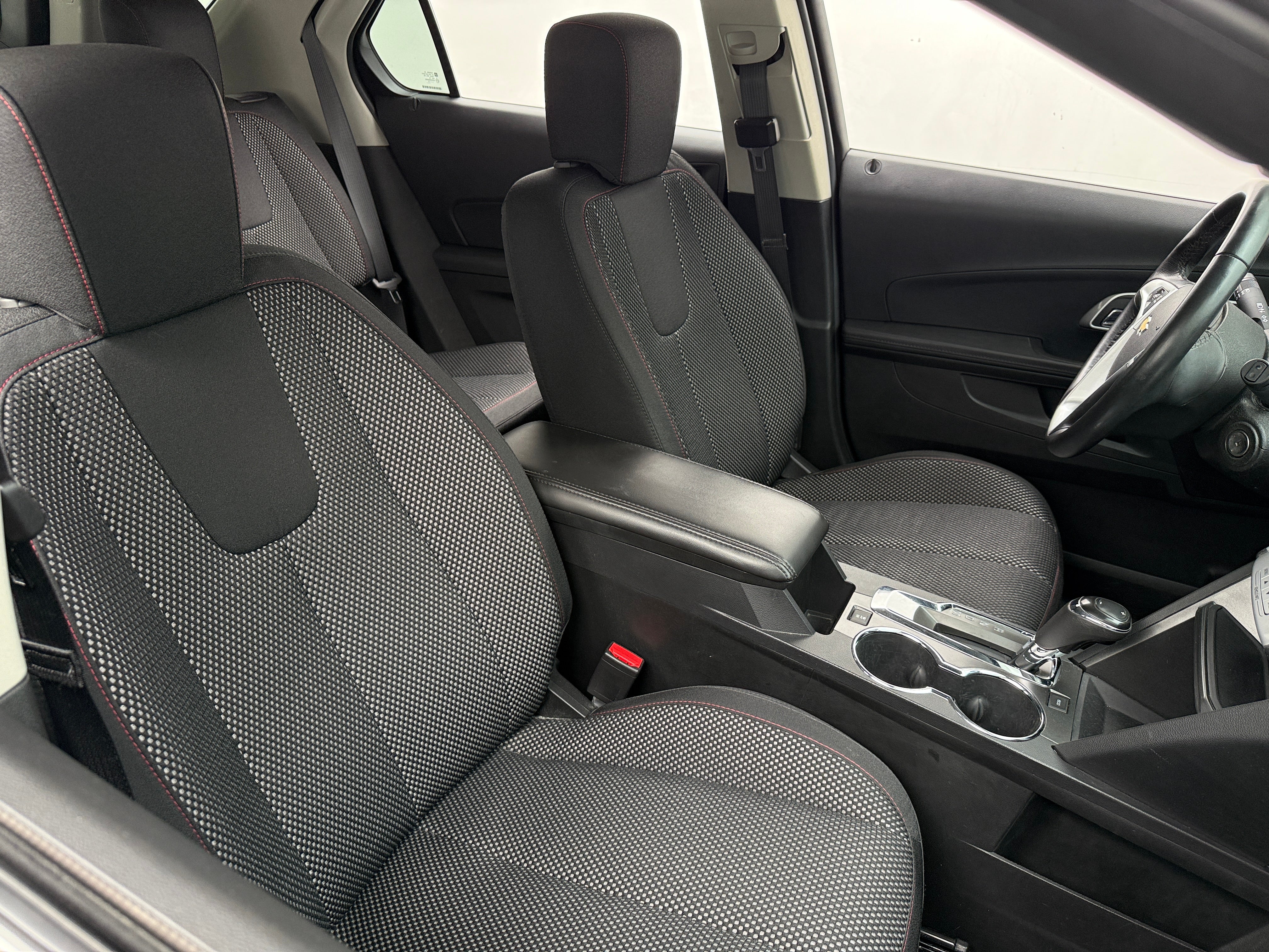 2016 Chevrolet Equinox LT 2