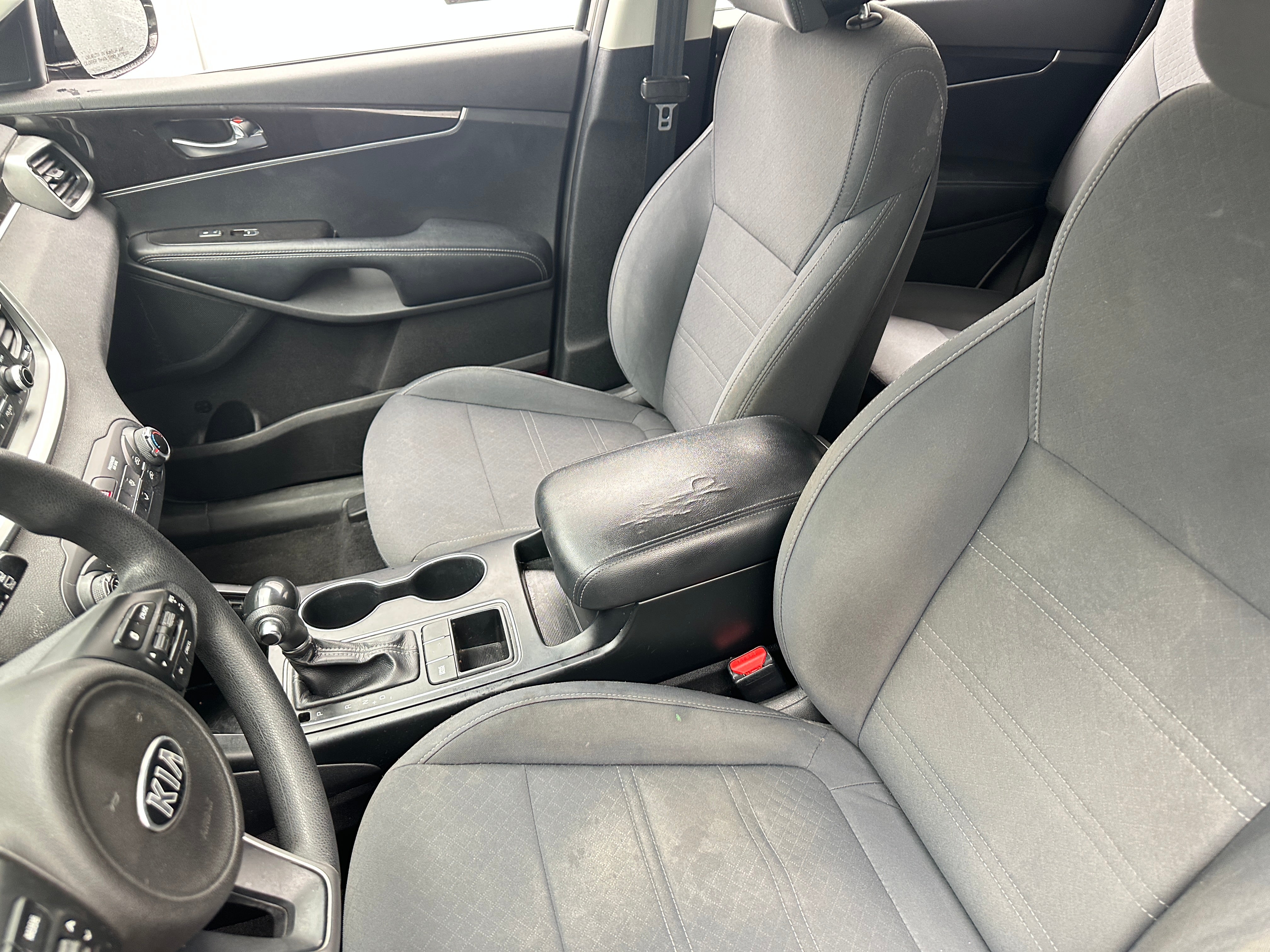 2016 Kia Sorento L 2