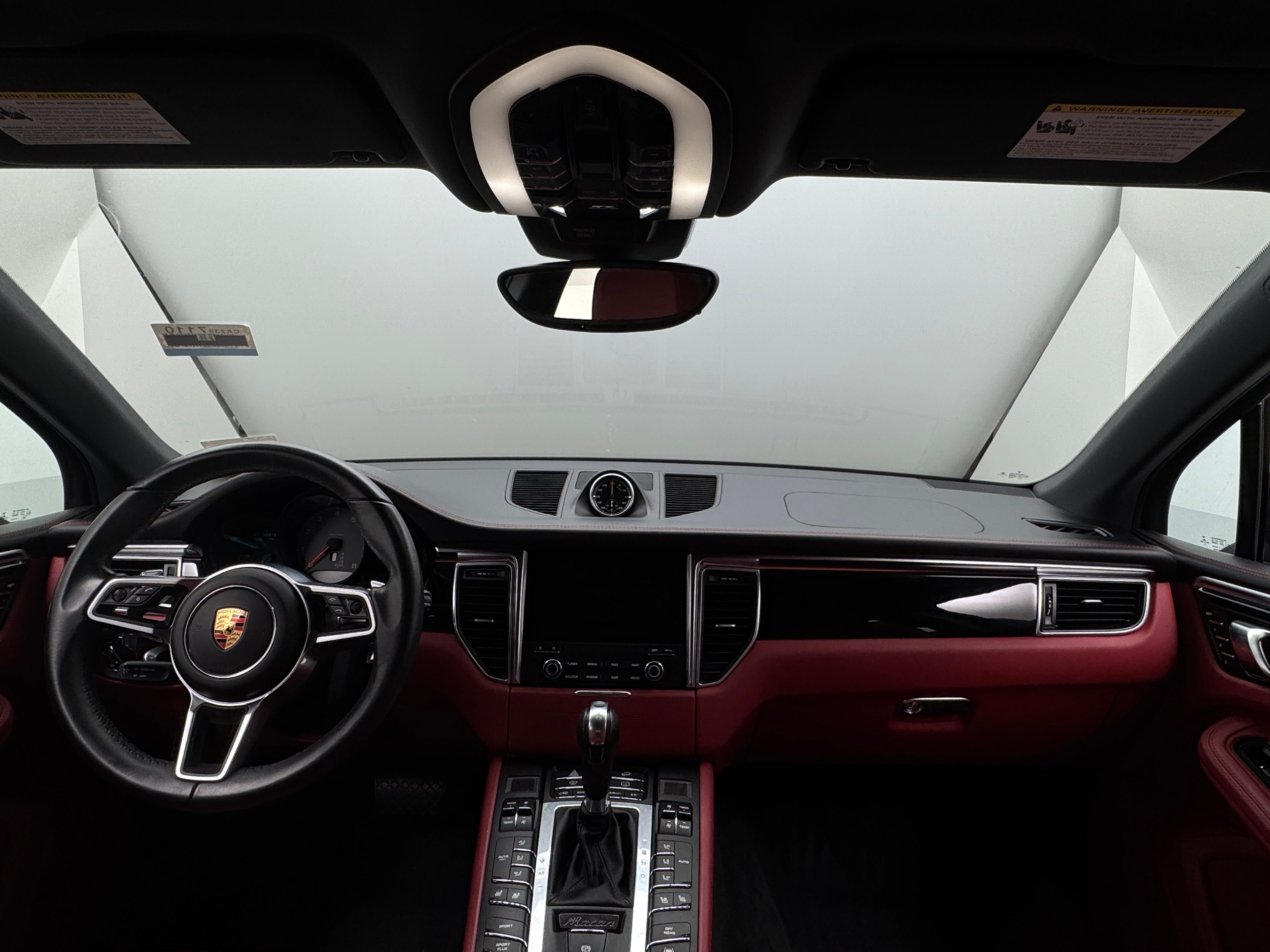 2018 Porsche Macan S 2
