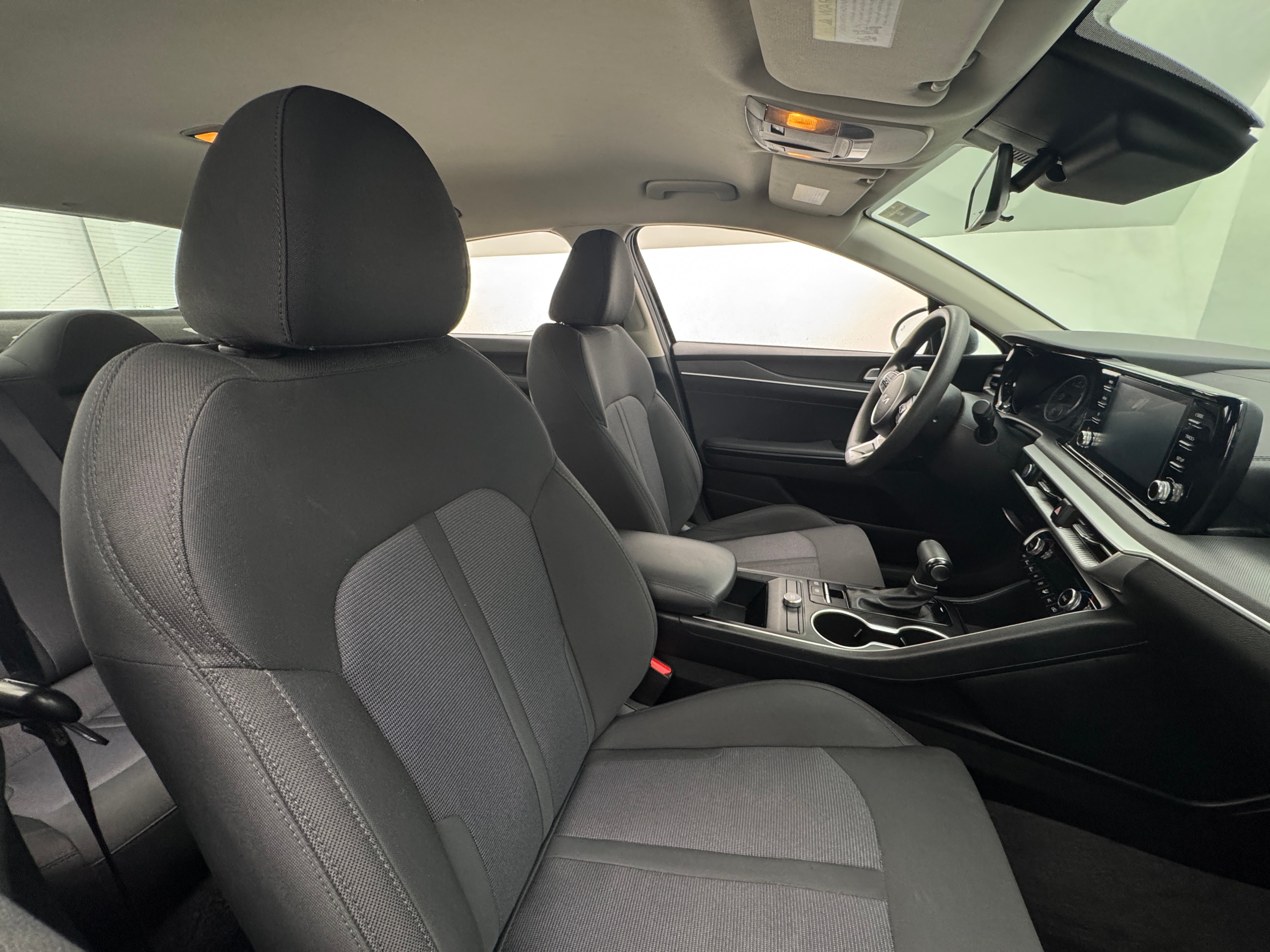 2023 Kia K5 LXS 2