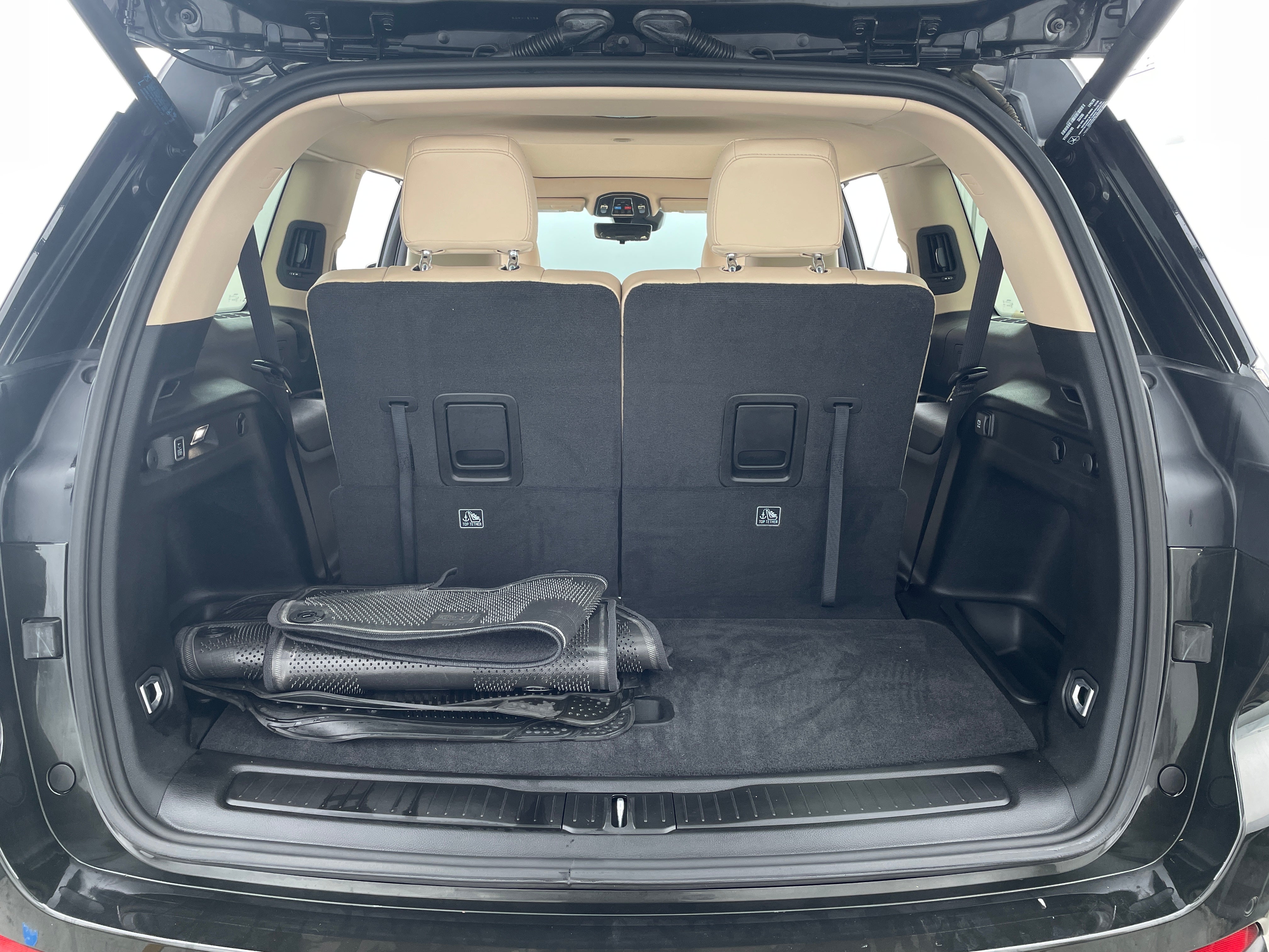 2022 Jeep Grand Cherokee L Limited Edition 6