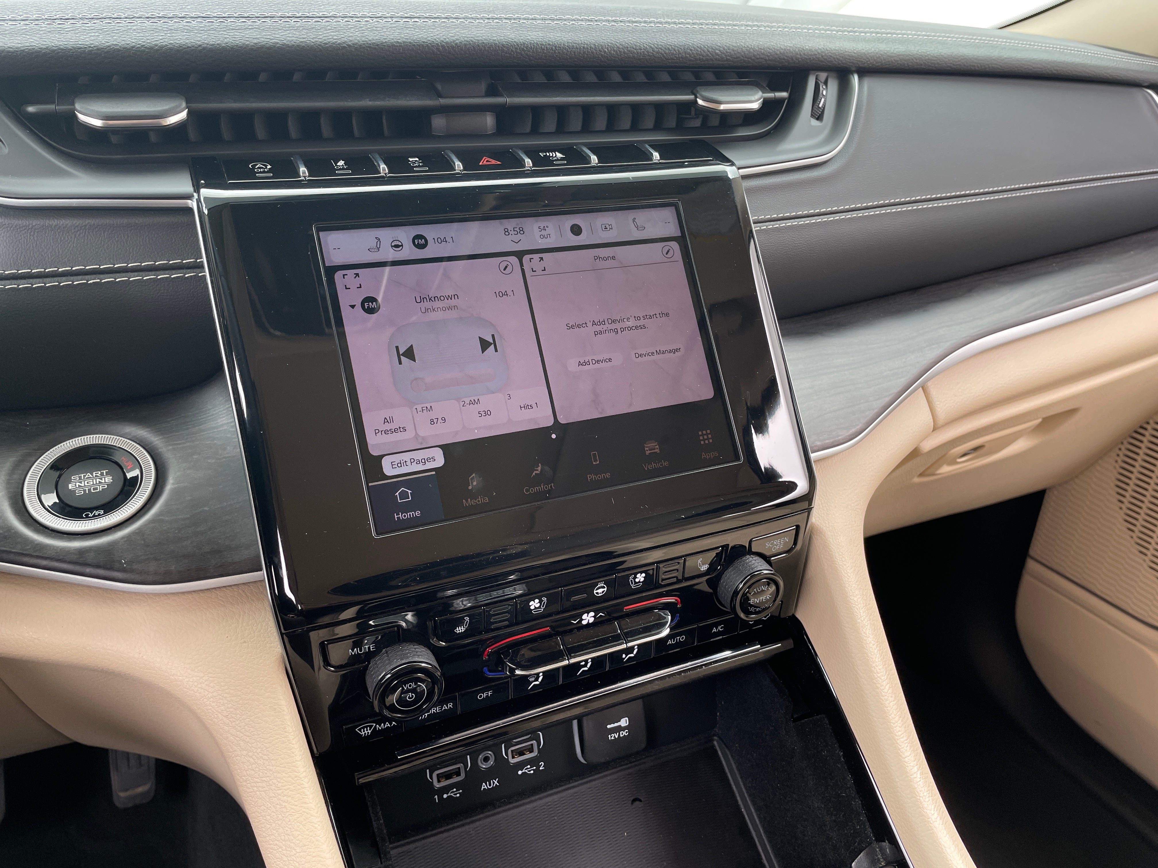 2022 Jeep Grand Cherokee L Limited Edition 3
