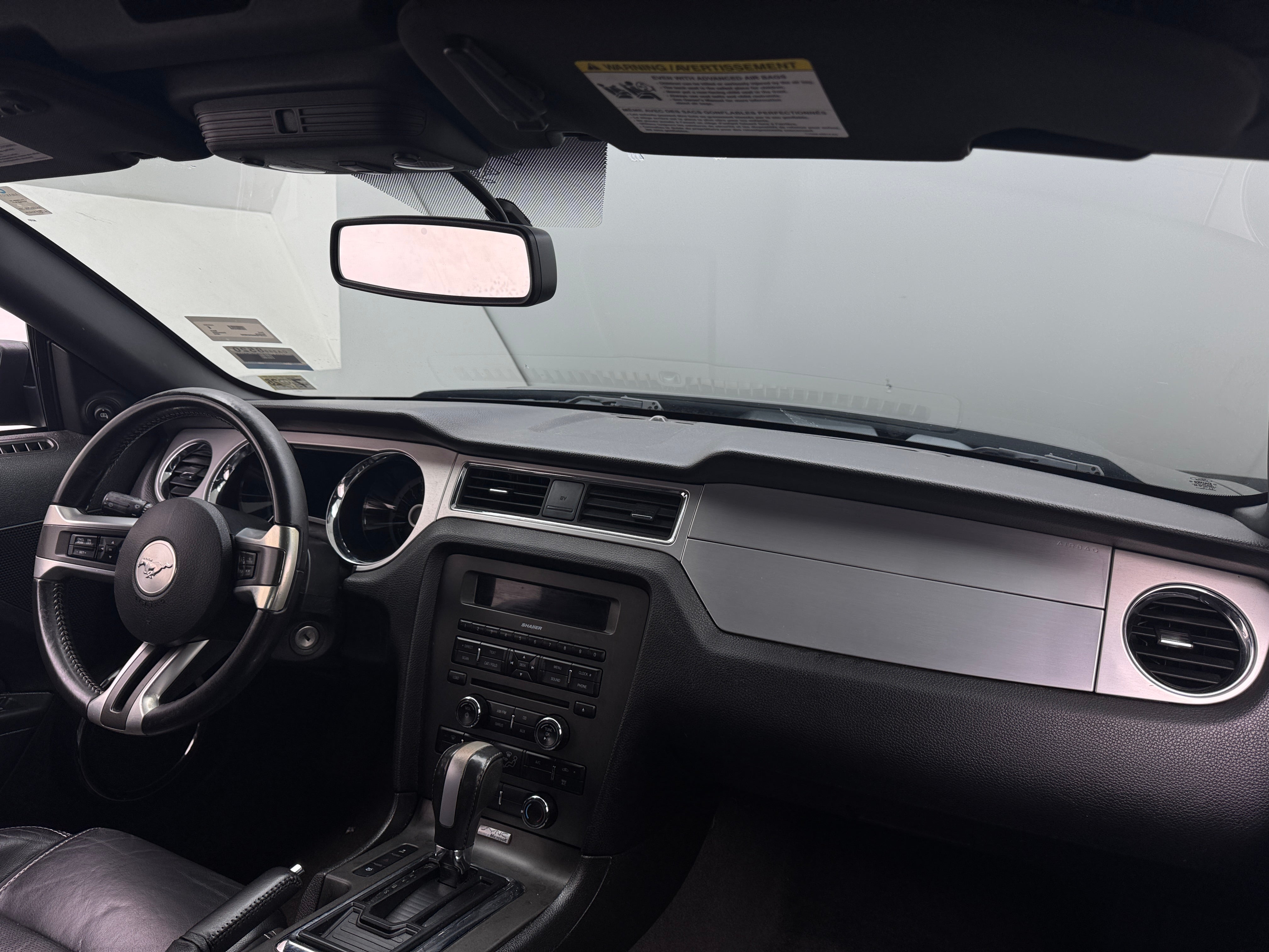 2013 Ford Mustang Premium 2