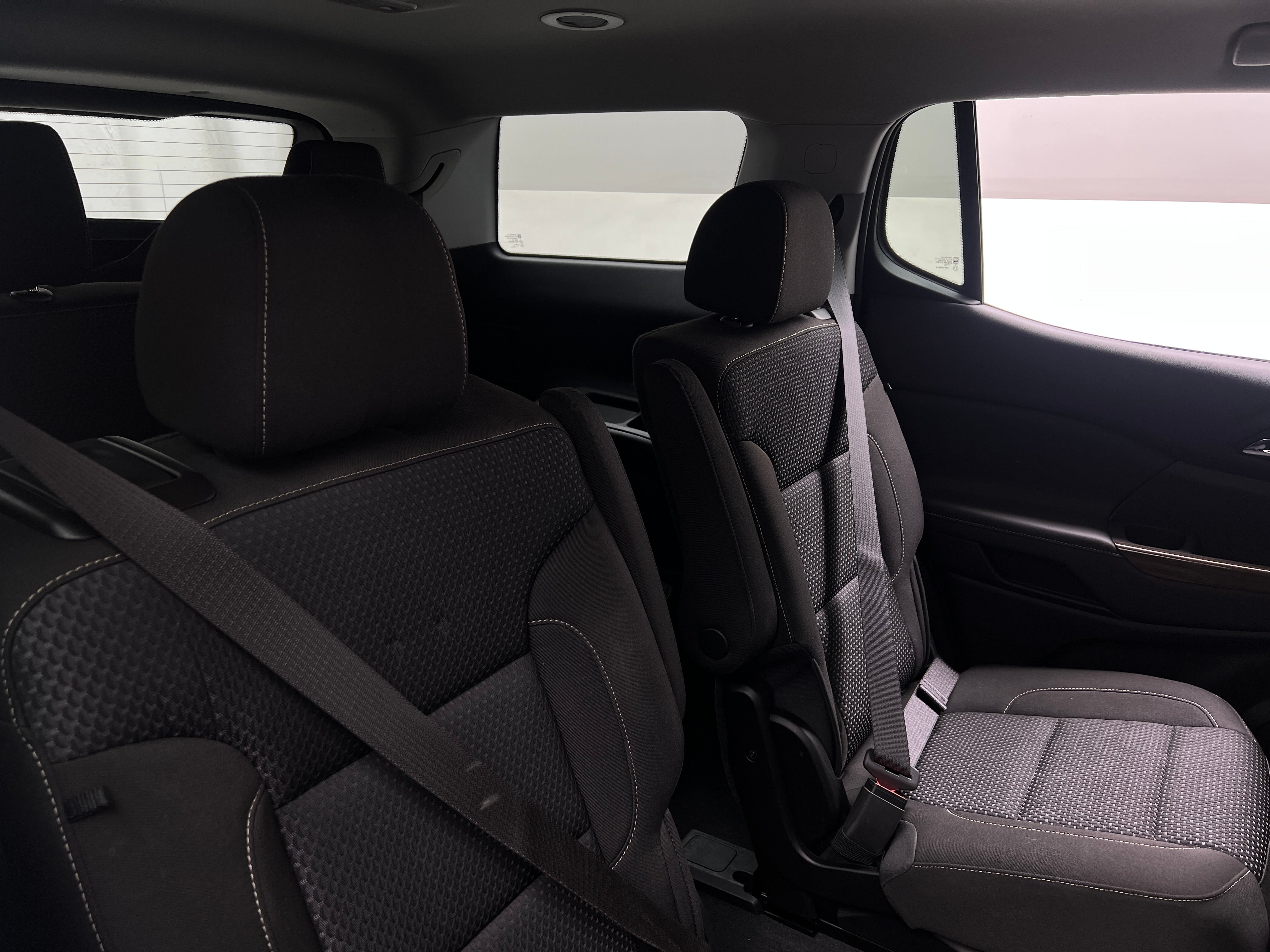 2023 GMC Acadia SLE 6