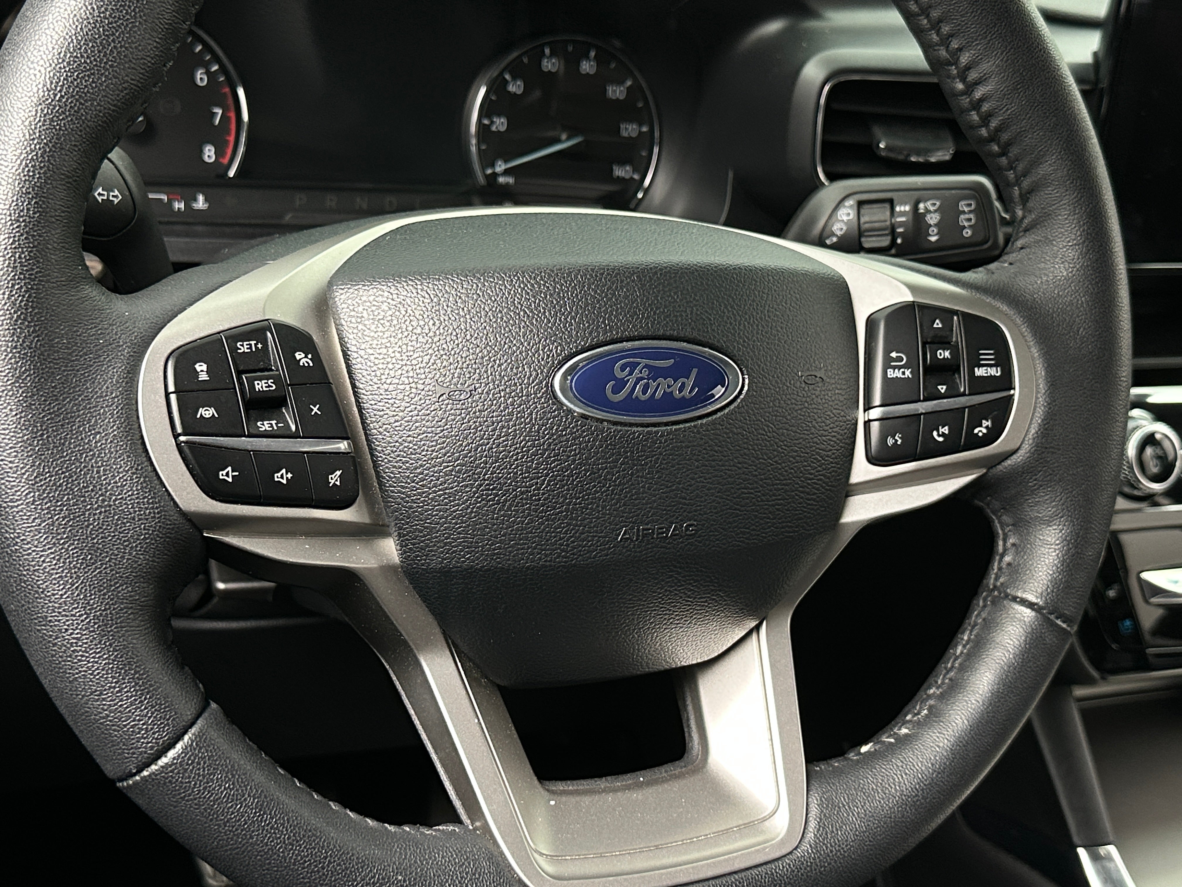 2024 Ford Explorer Limited 4
