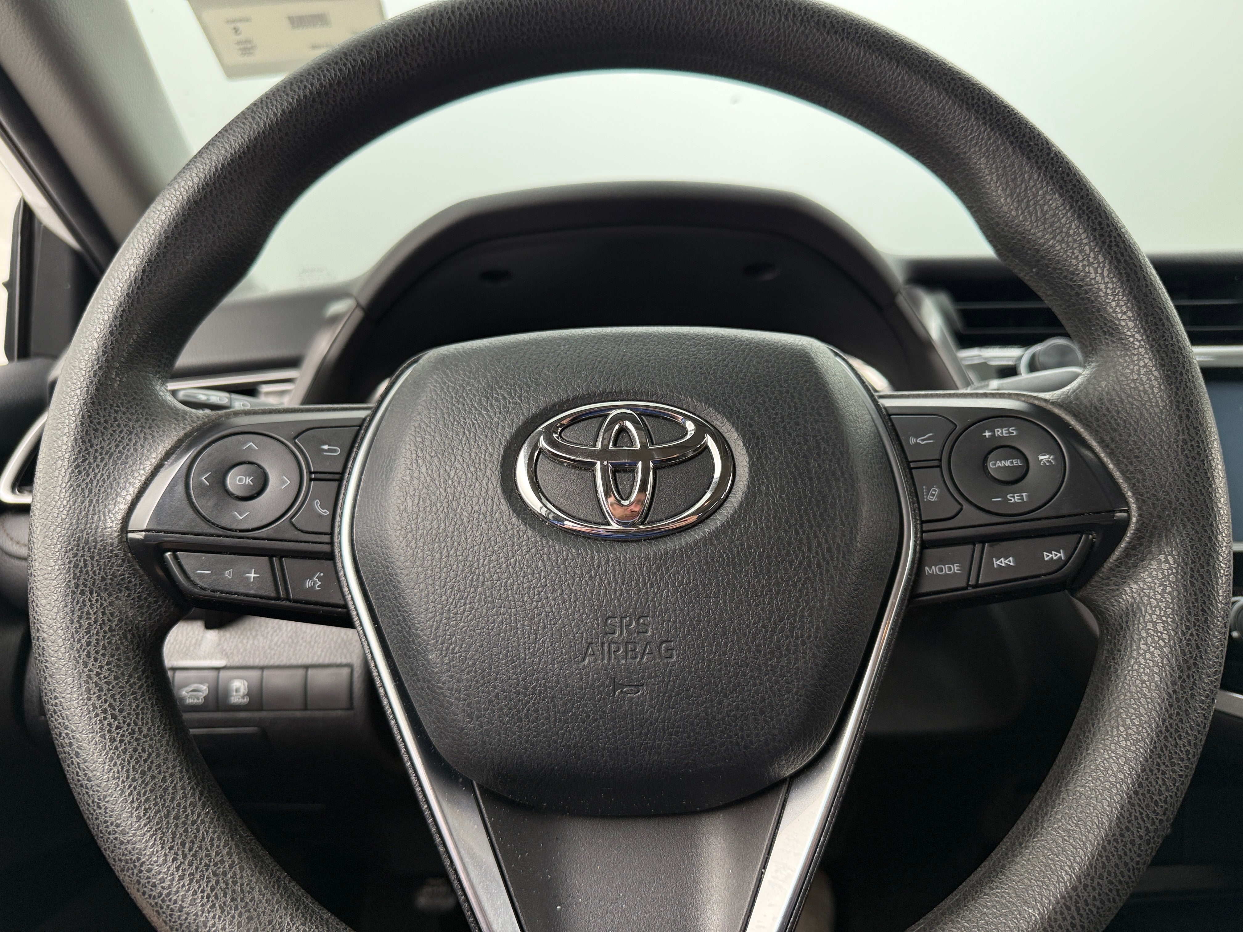 2020 Toyota Camry LE 5