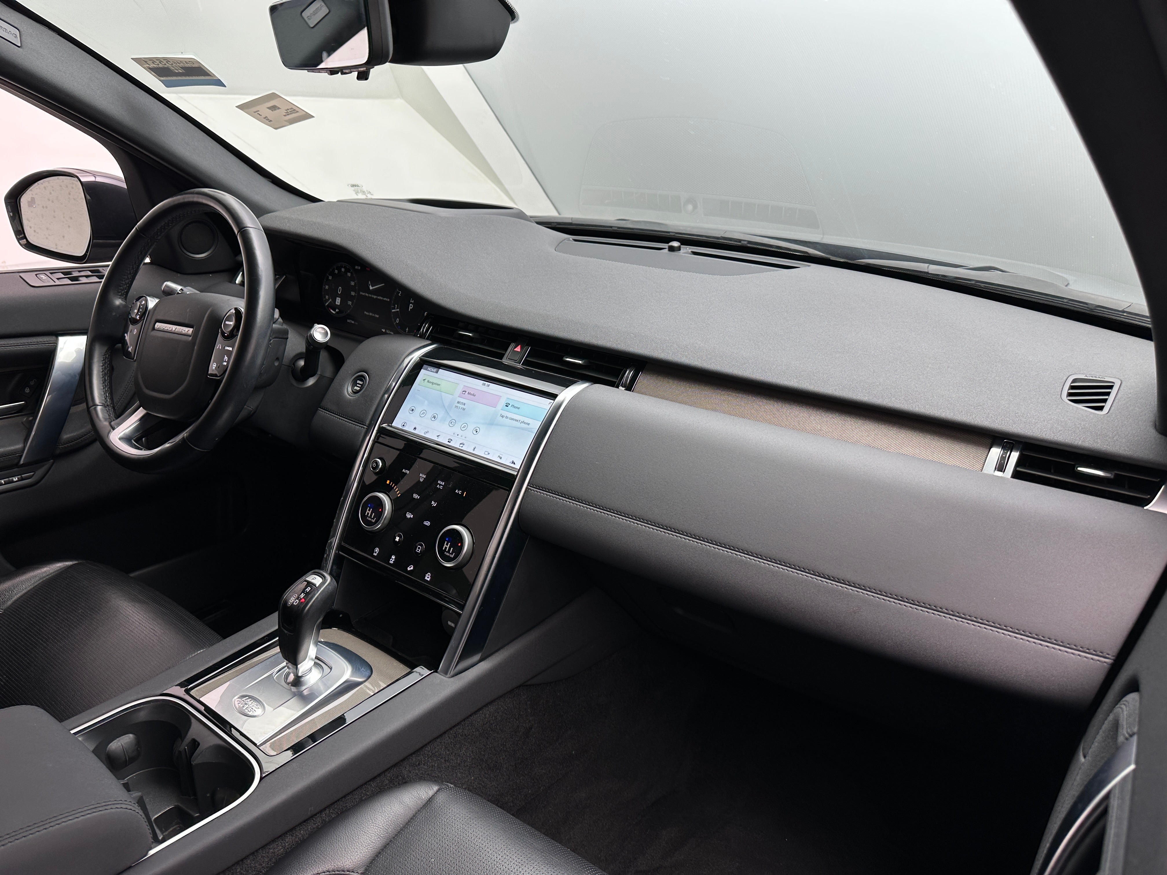 2020 Land Rover Discovery Sport S 2