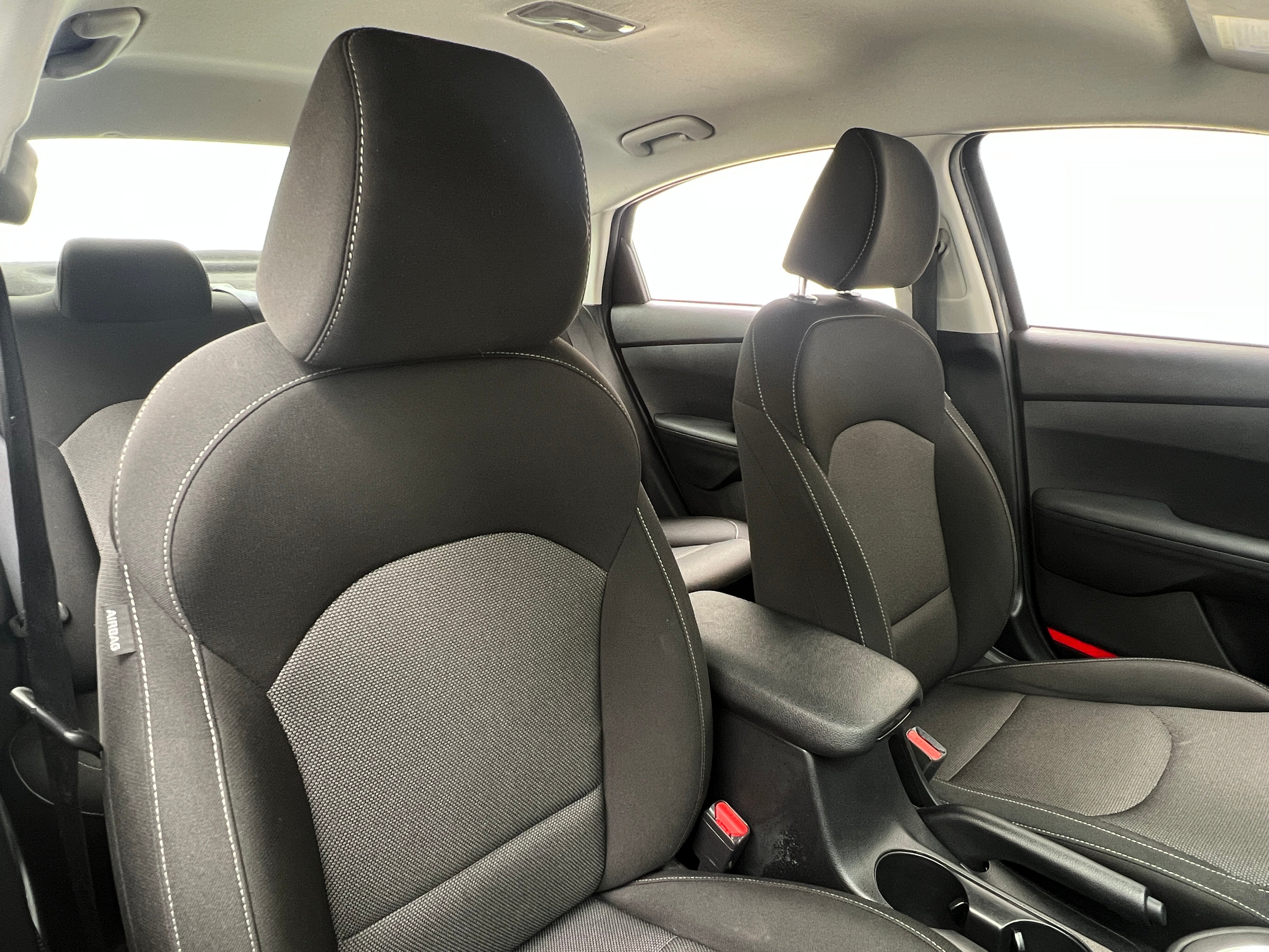 2023 Kia Forte LXS 2