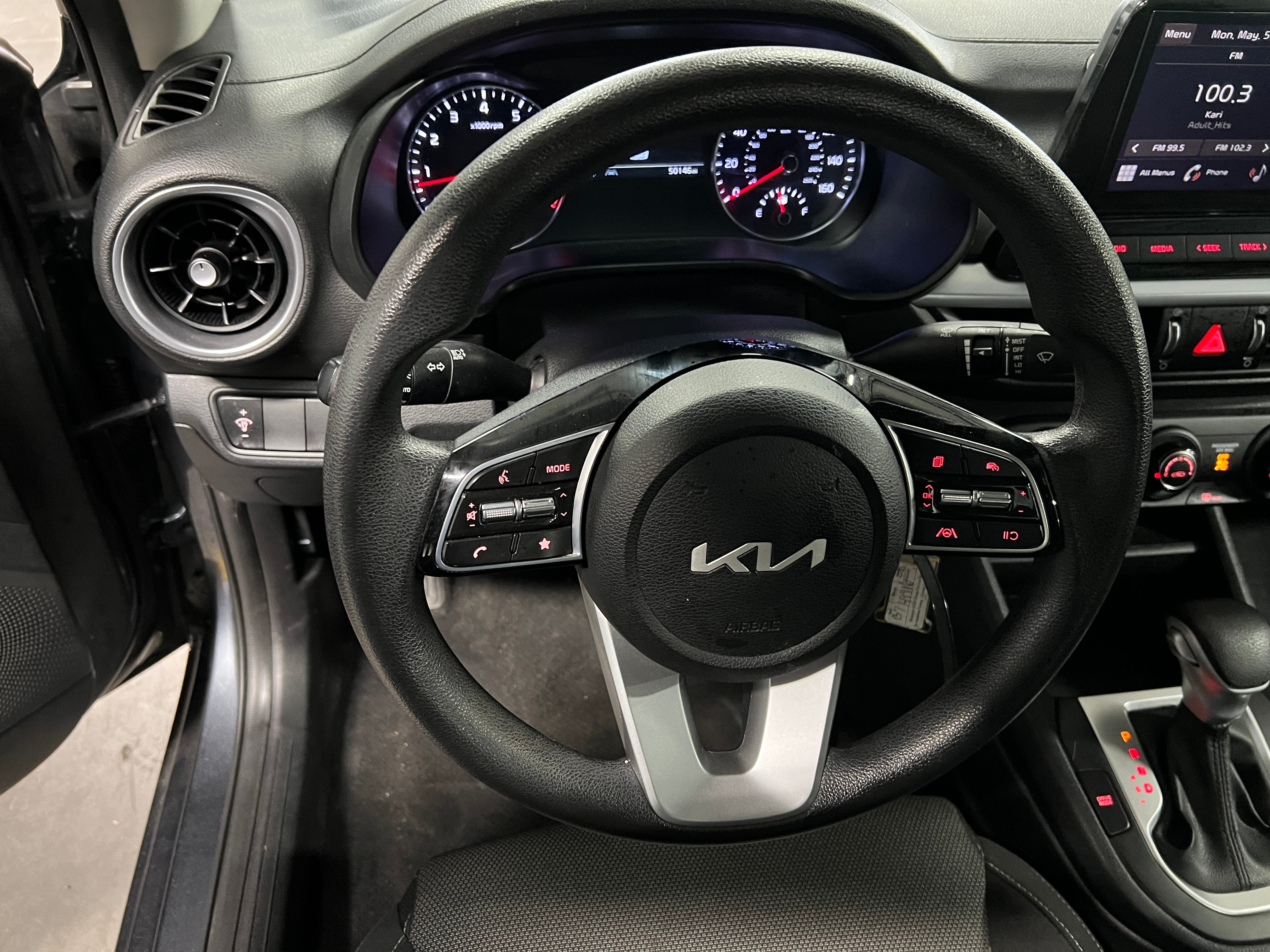 2023 Kia Forte LXS 5
