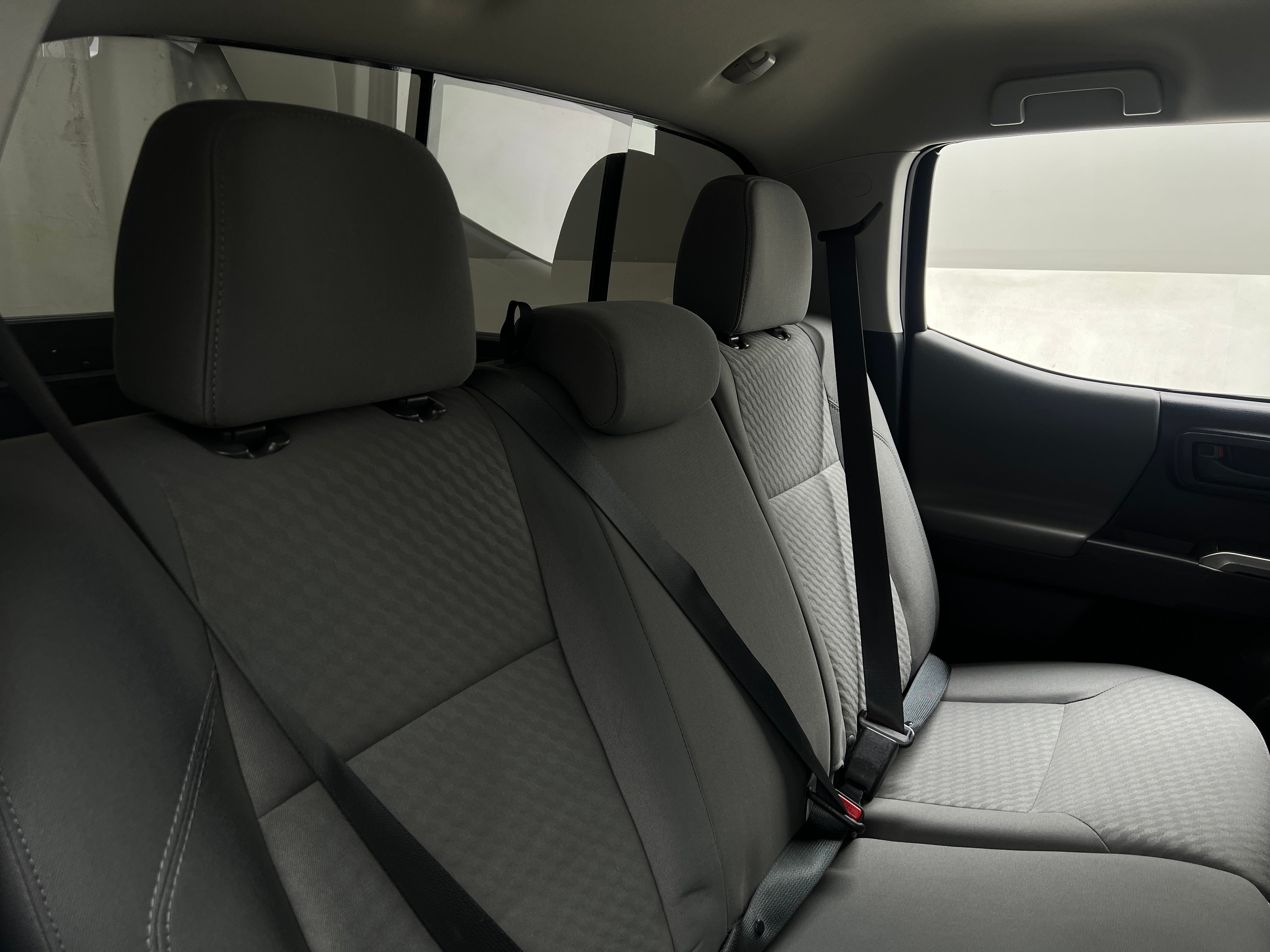 2020 Toyota Tacoma SR5 6