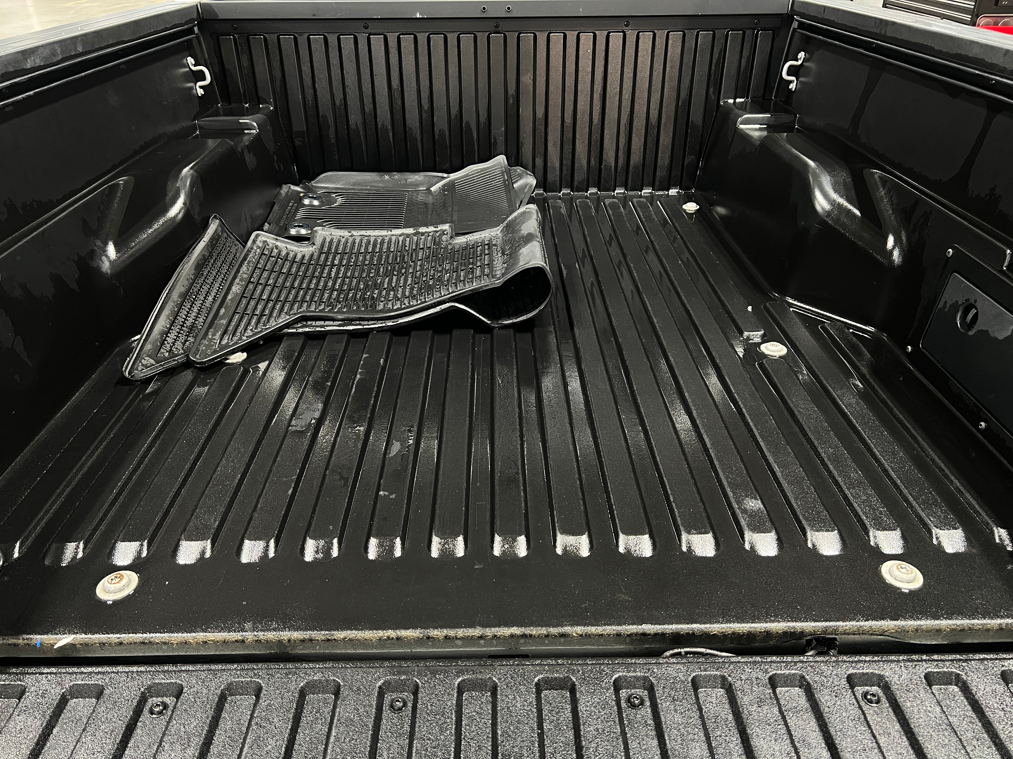 2020 Toyota Tacoma SR5 7