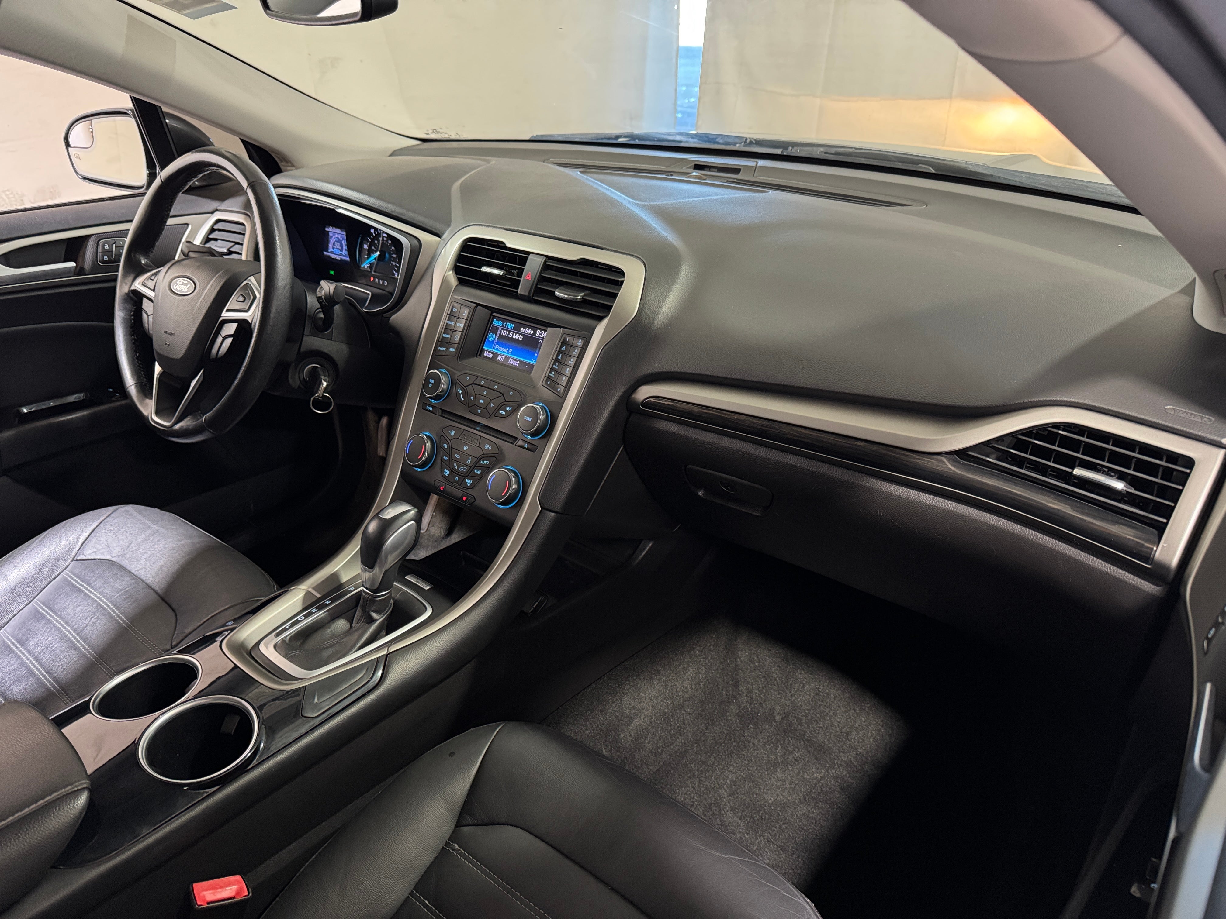 2013 Ford Fusion  2