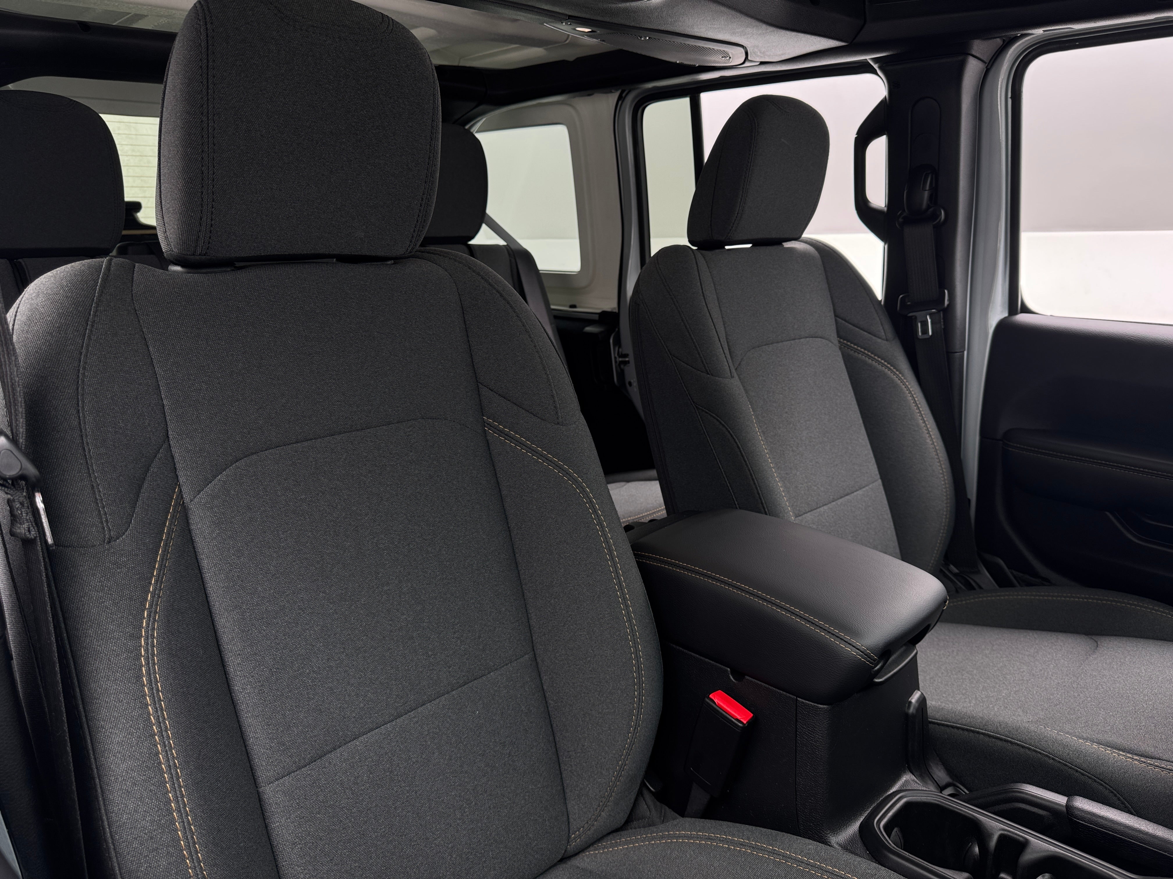 2024 Jeep Wrangler Sahara 4xe 2
