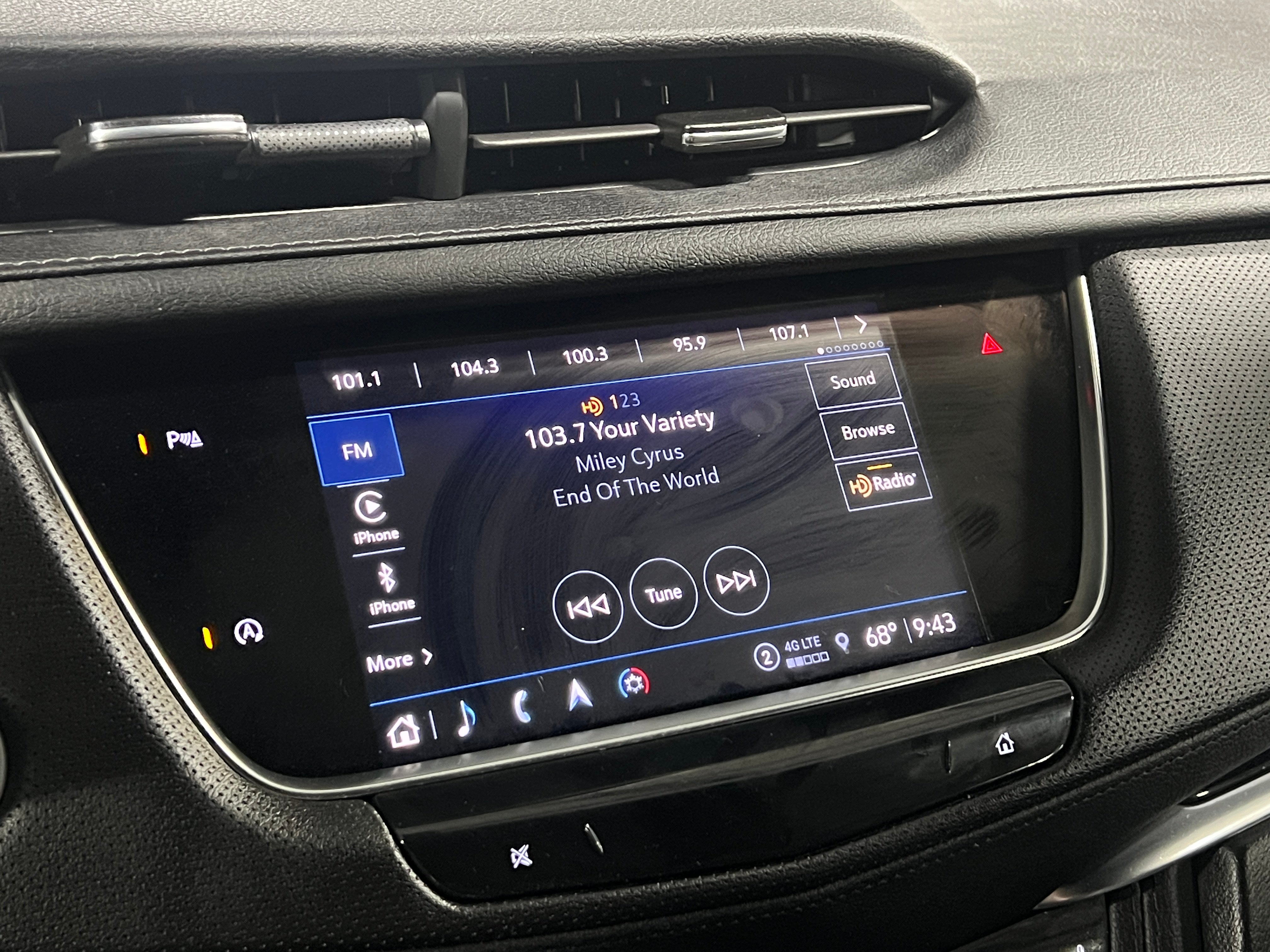 2024 Cadillac XT5 Premium Luxury 3