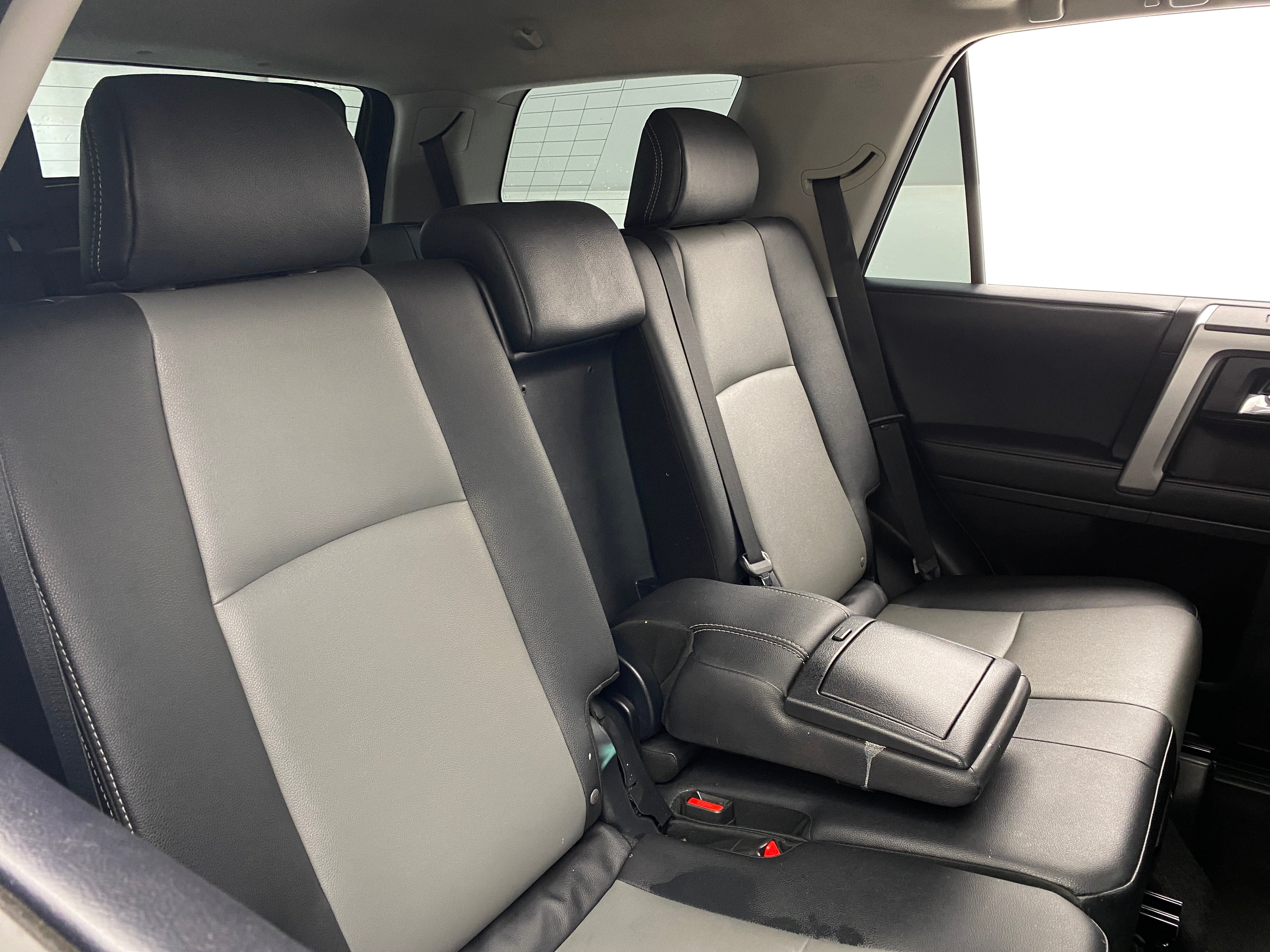 2020 Toyota 4Runner SR5 5