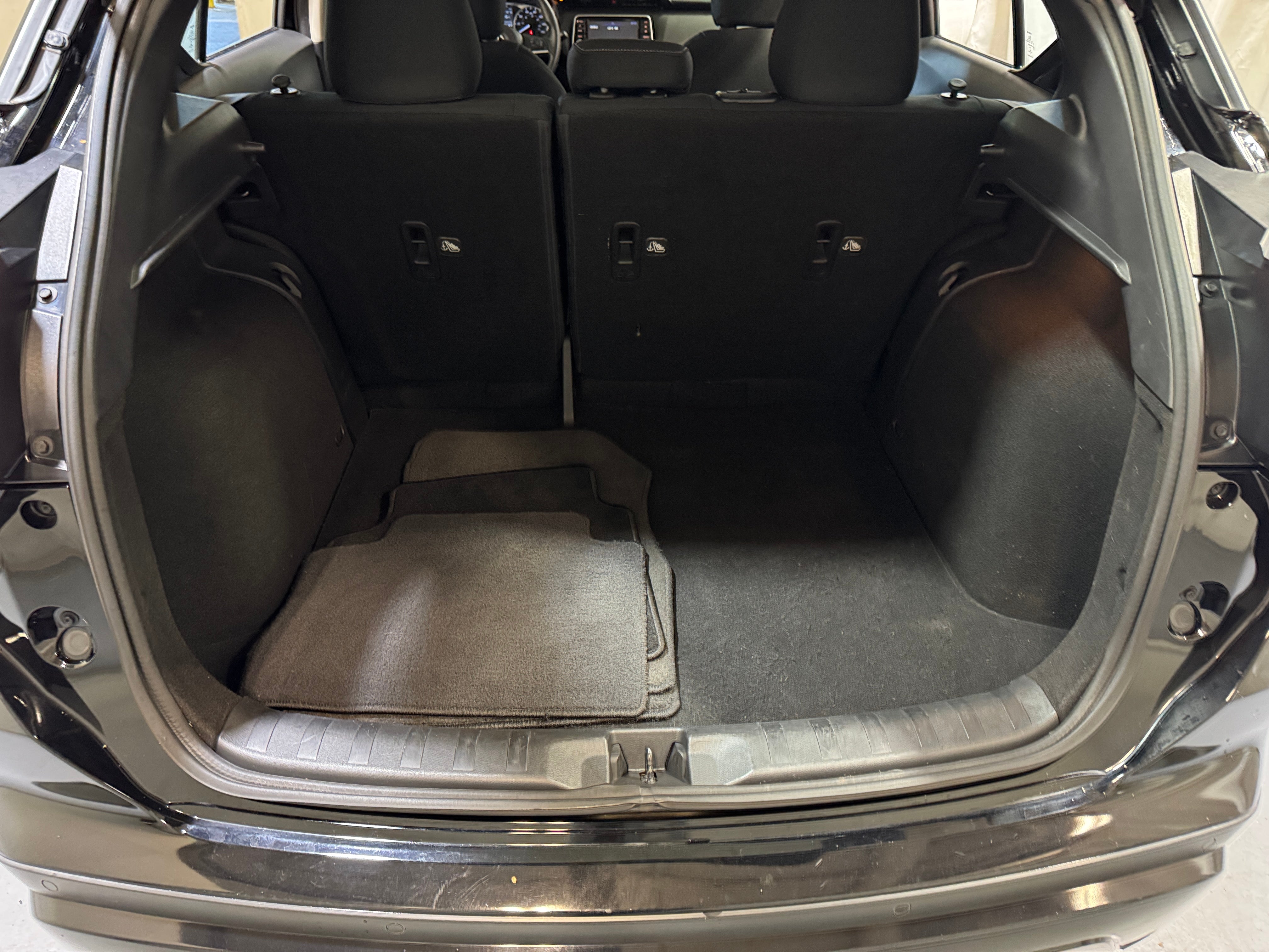 2021 Nissan Kicks S 7