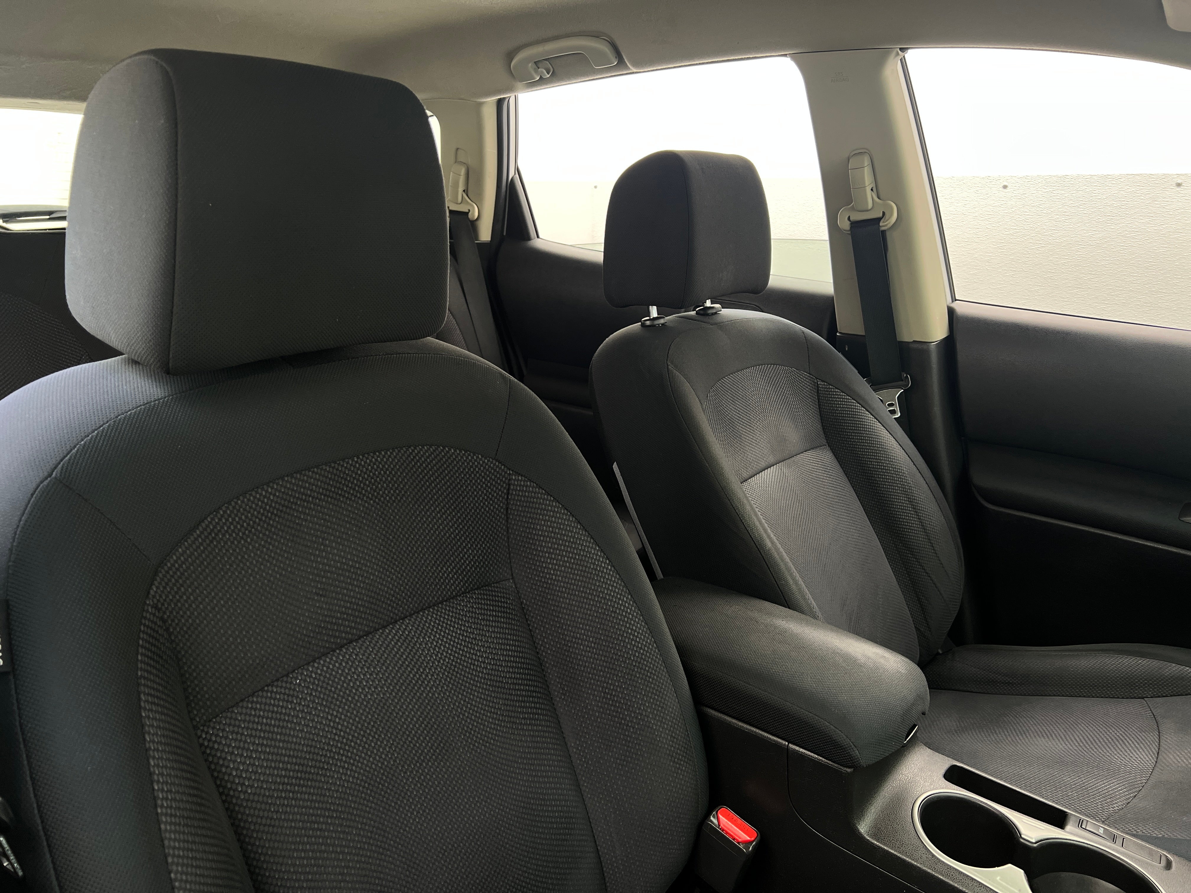2015 Nissan Rogue S 2