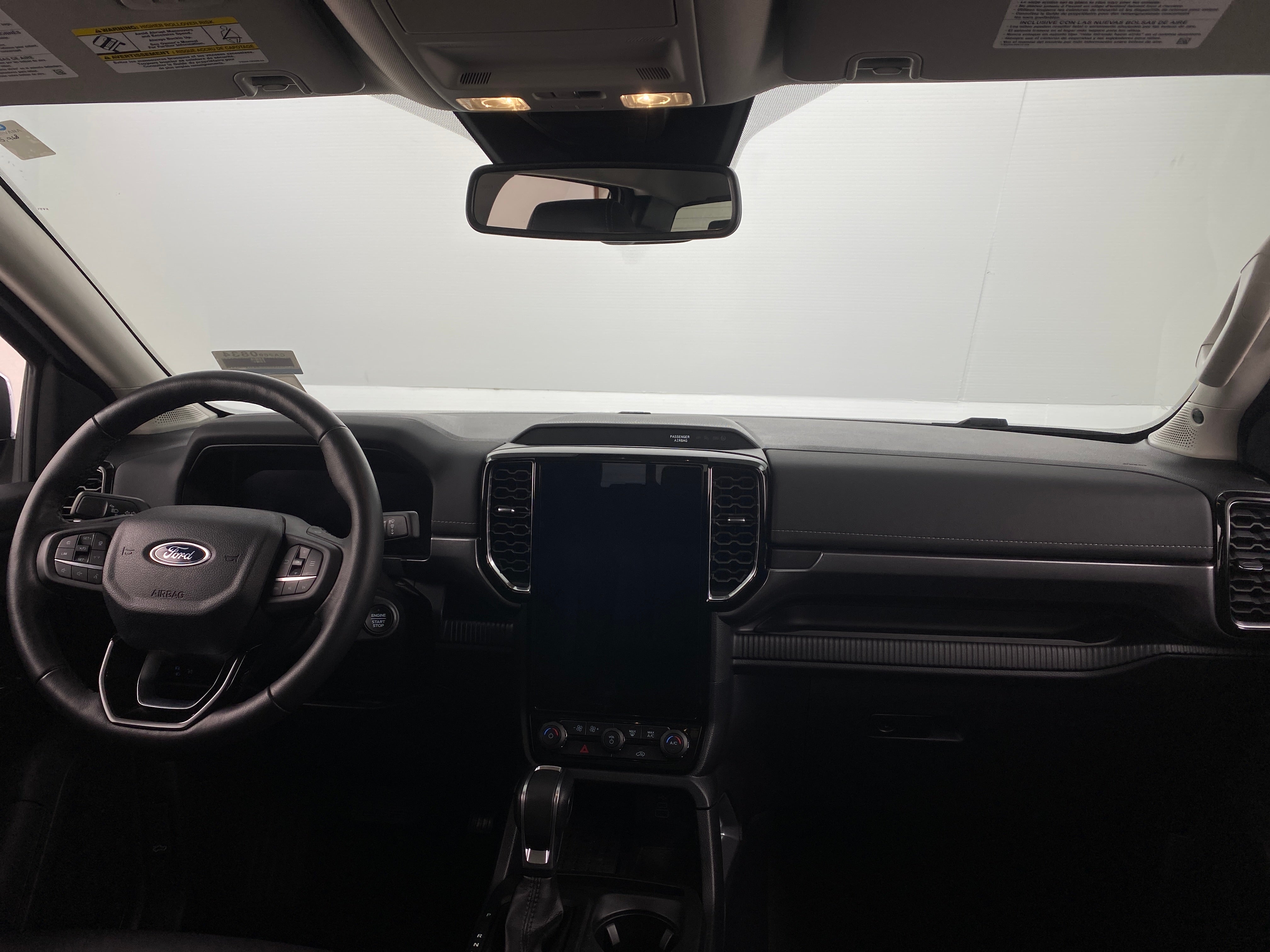 2024 Ford Ranger Lariat 2