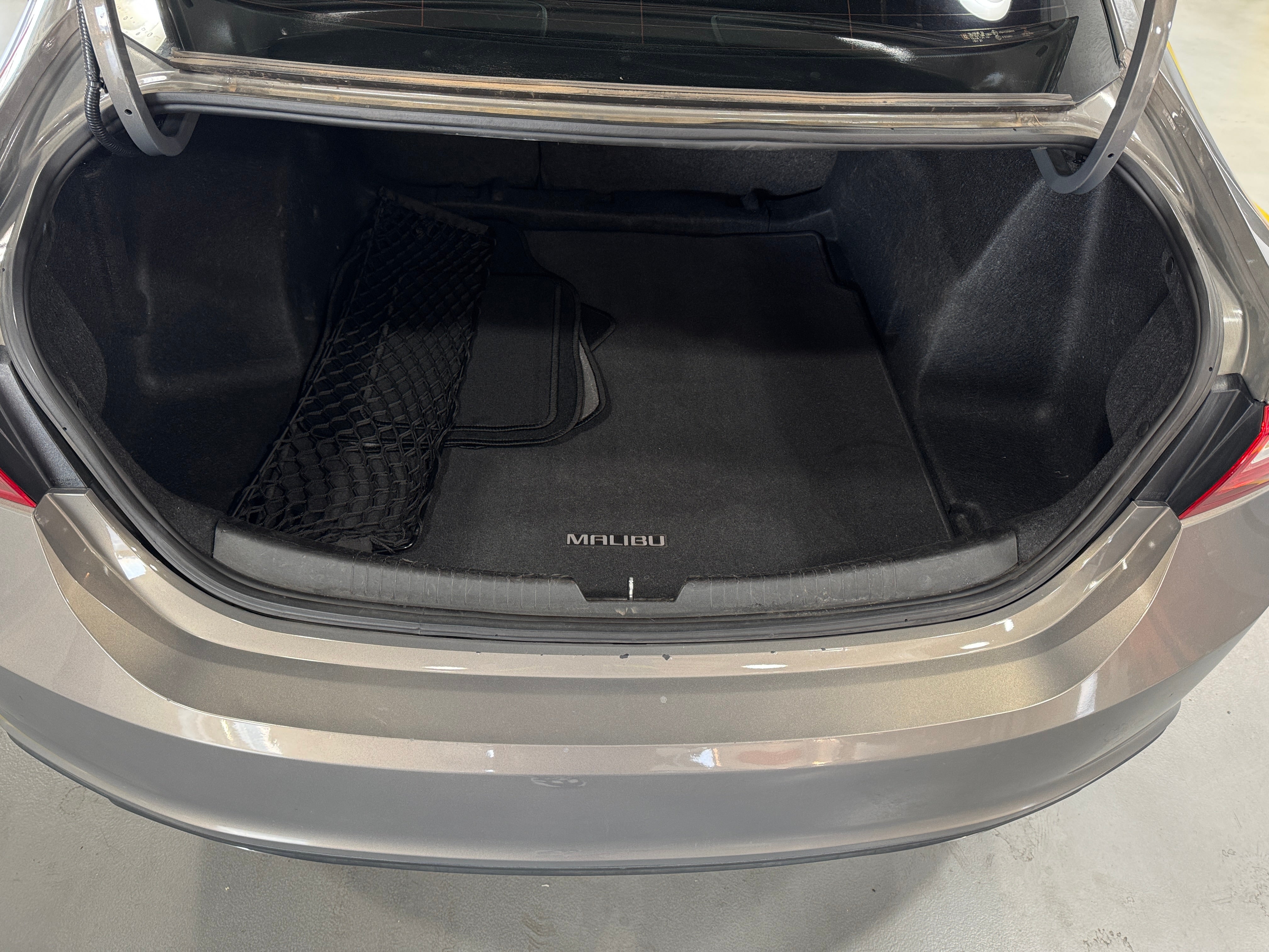 Image 9 of 2017 Chevrolet Malibu Premier