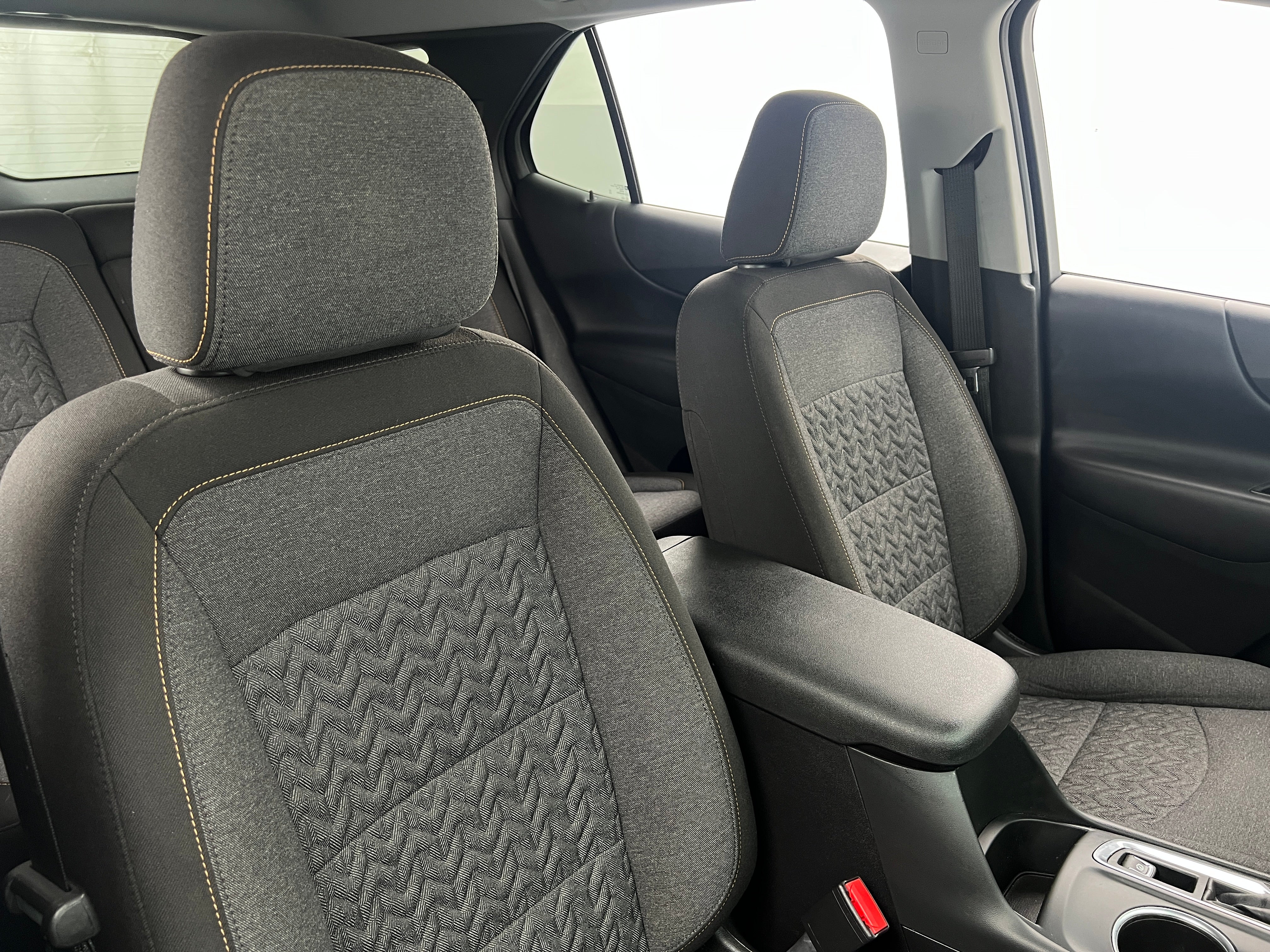 2022 Chevrolet Equinox LT 2