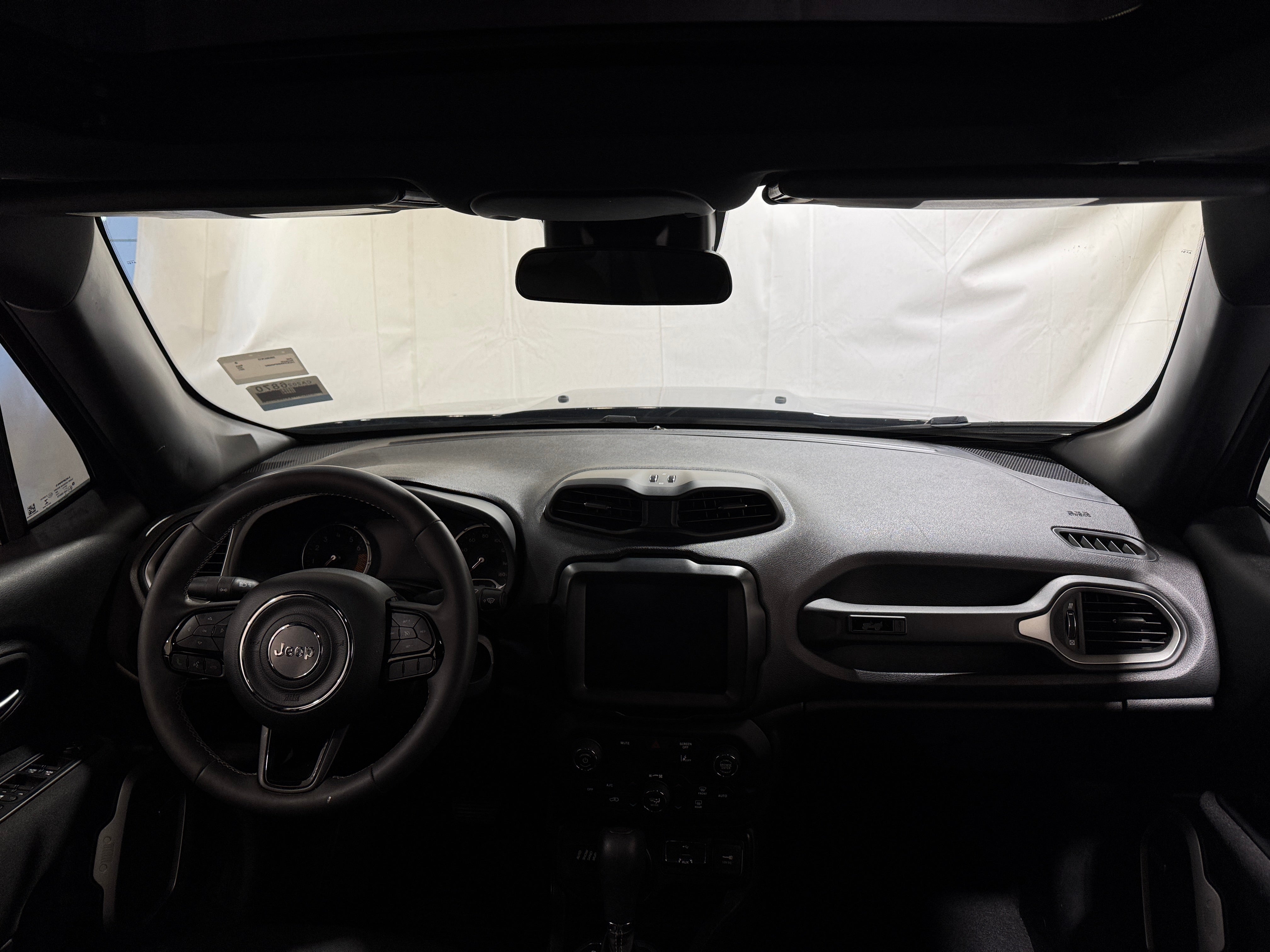 2021 Jeep Renegade 80th Anniversary 3