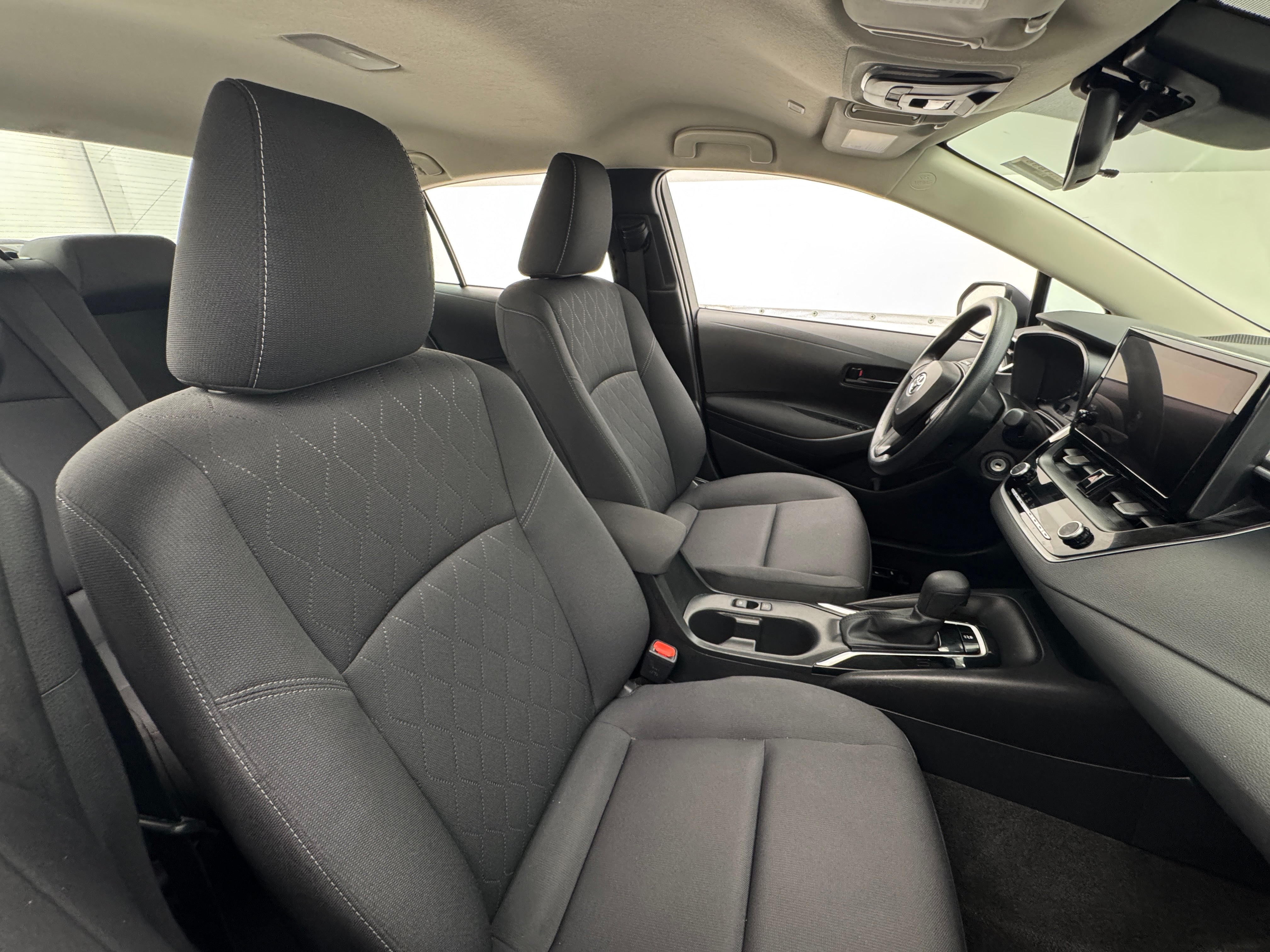 2024 Toyota Corolla LE 2