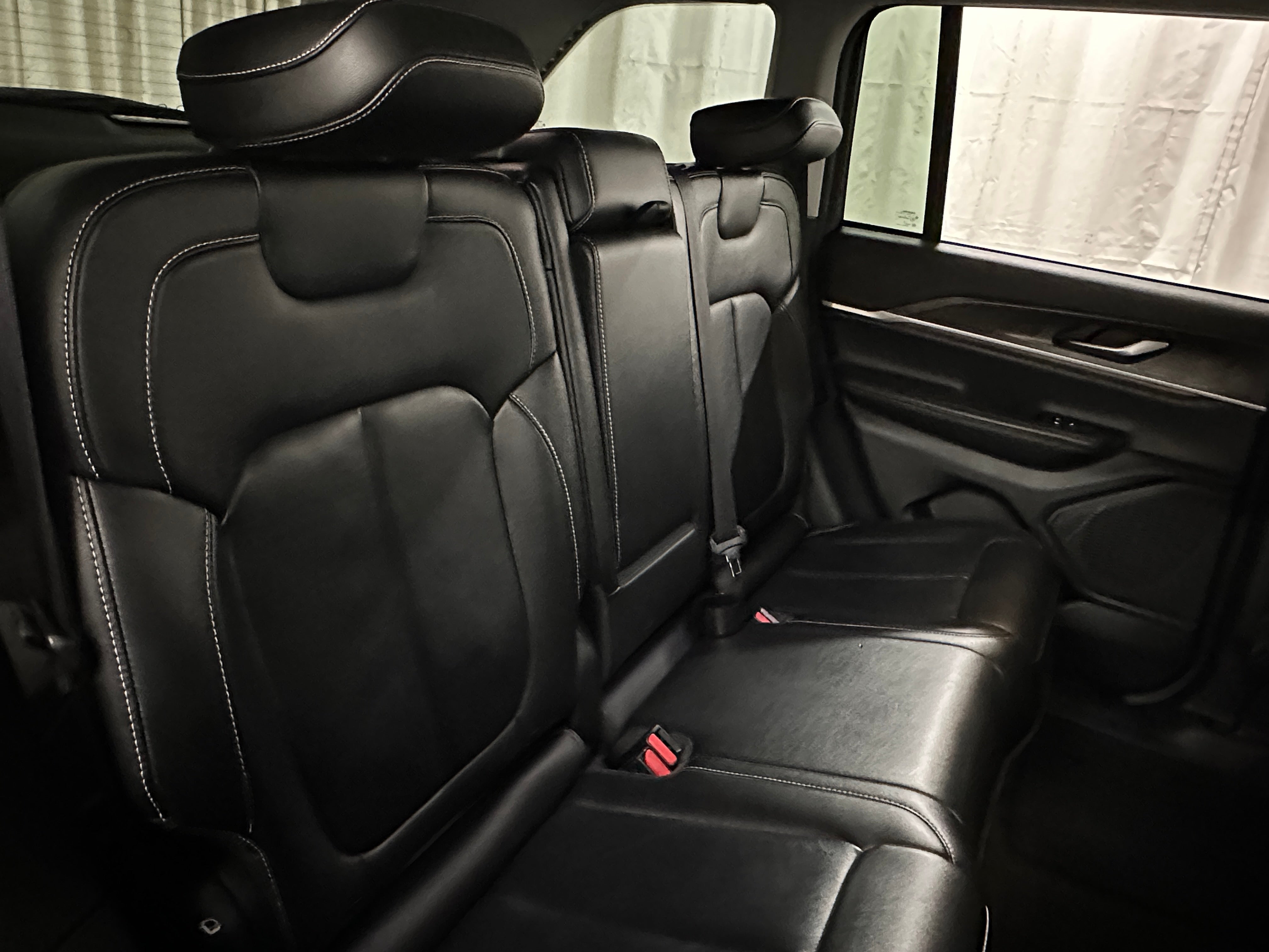 2023 Jeep Grand Cherokee Limited Edition 5