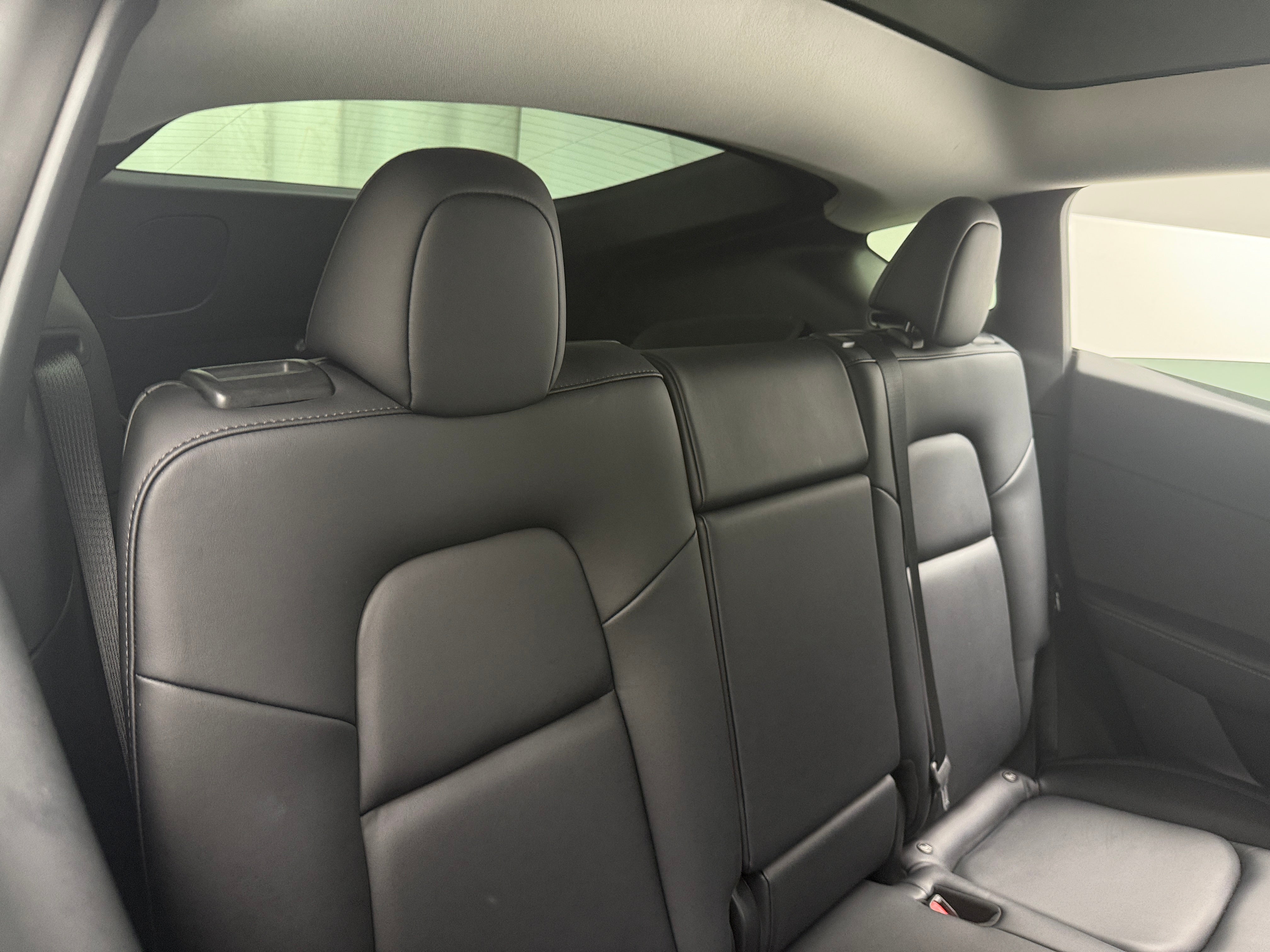 2022 Tesla Model Y Long Range 5