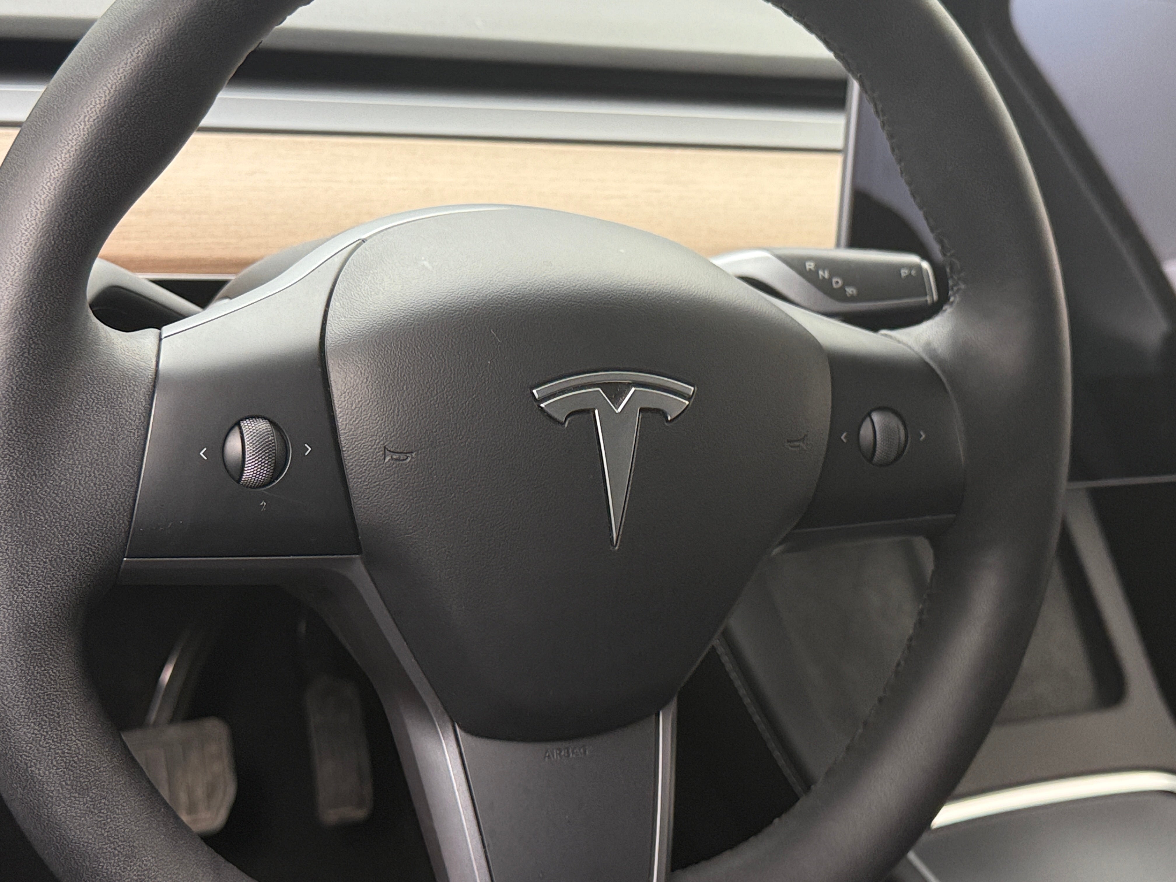 2022 Tesla Model Y Long Range 4