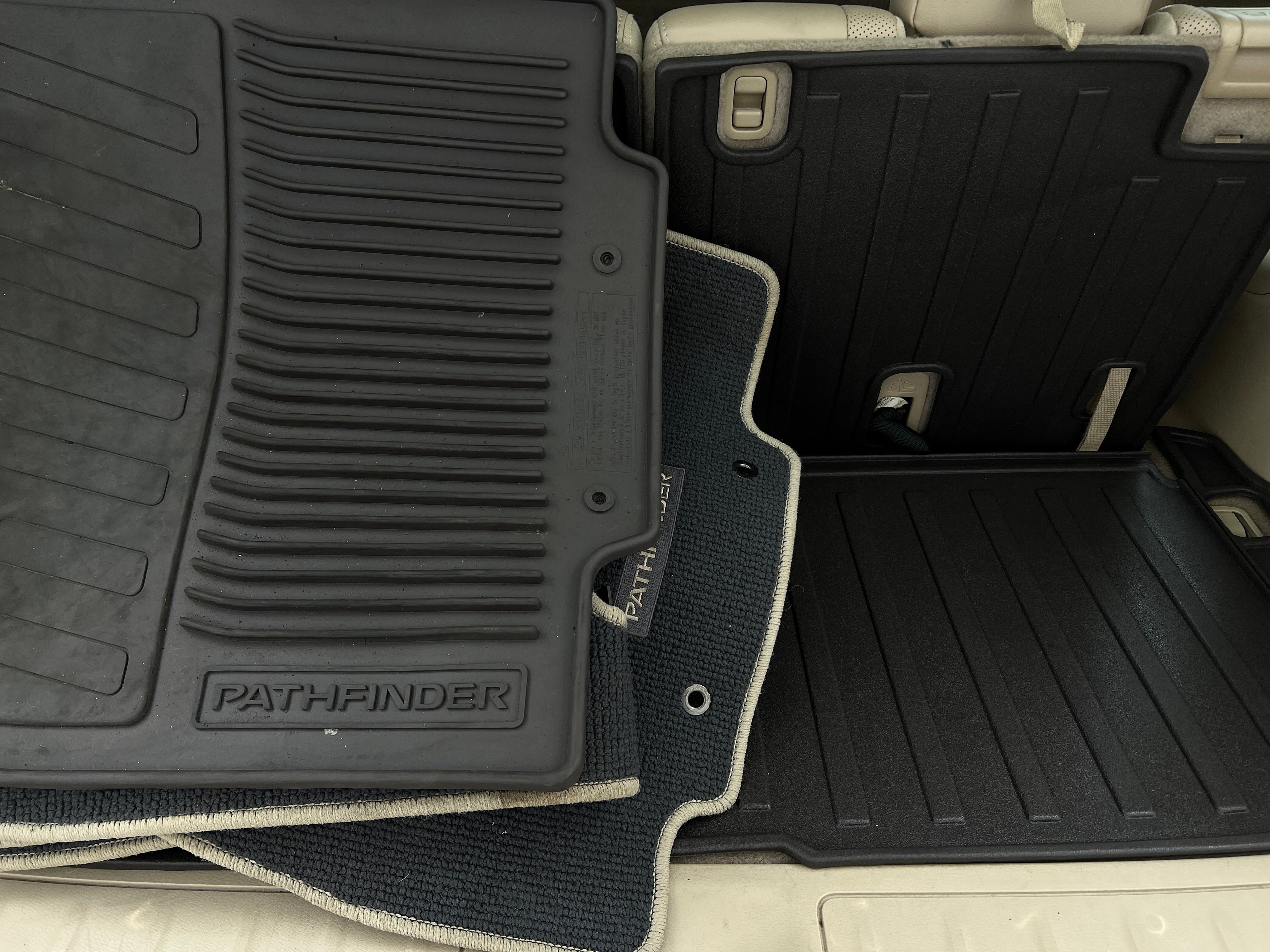2015 Nissan Pathfinder Platinum 6