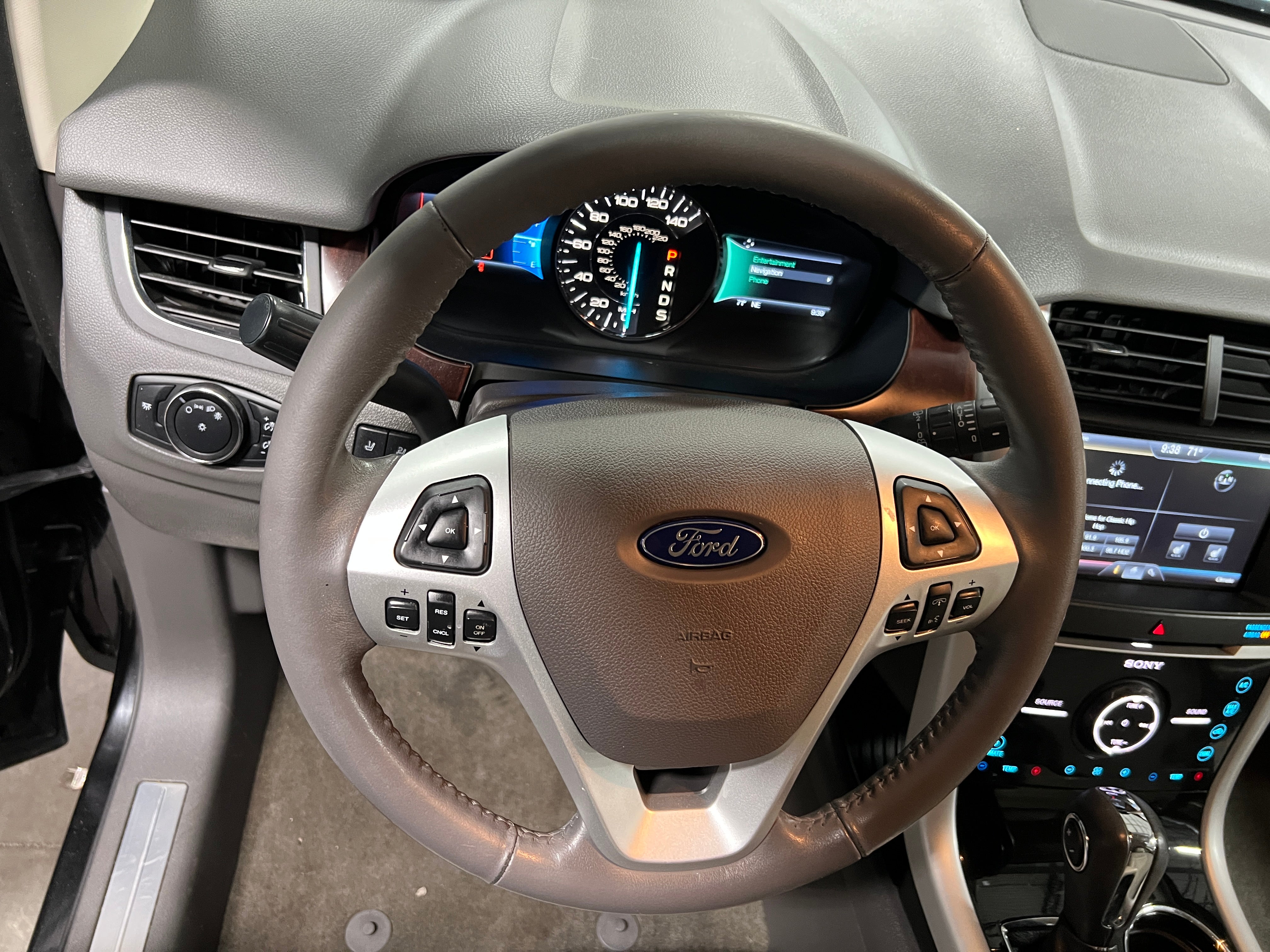 2014 Ford Edge Limited 4