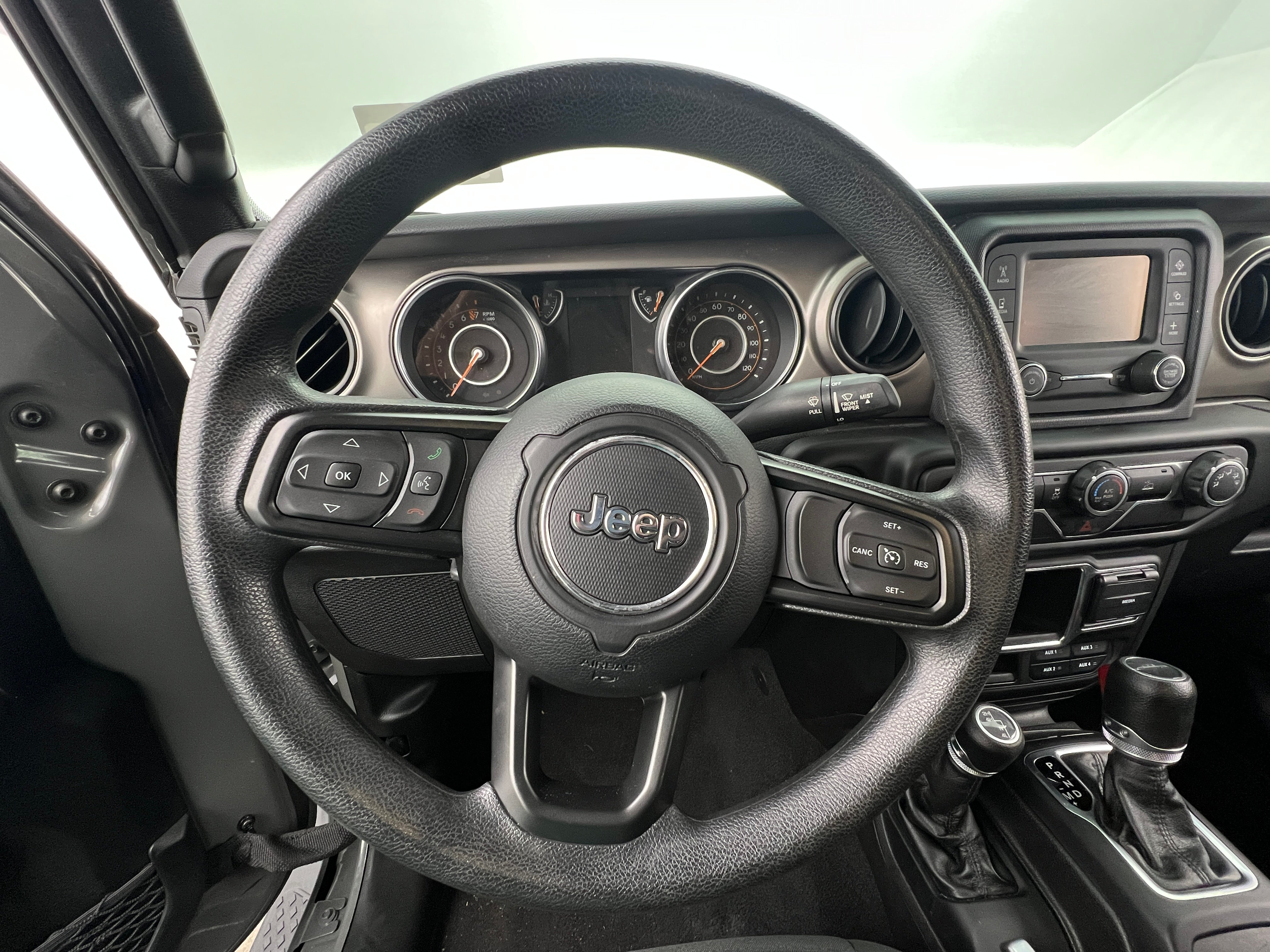 2021 Jeep Gladiator Sport 5