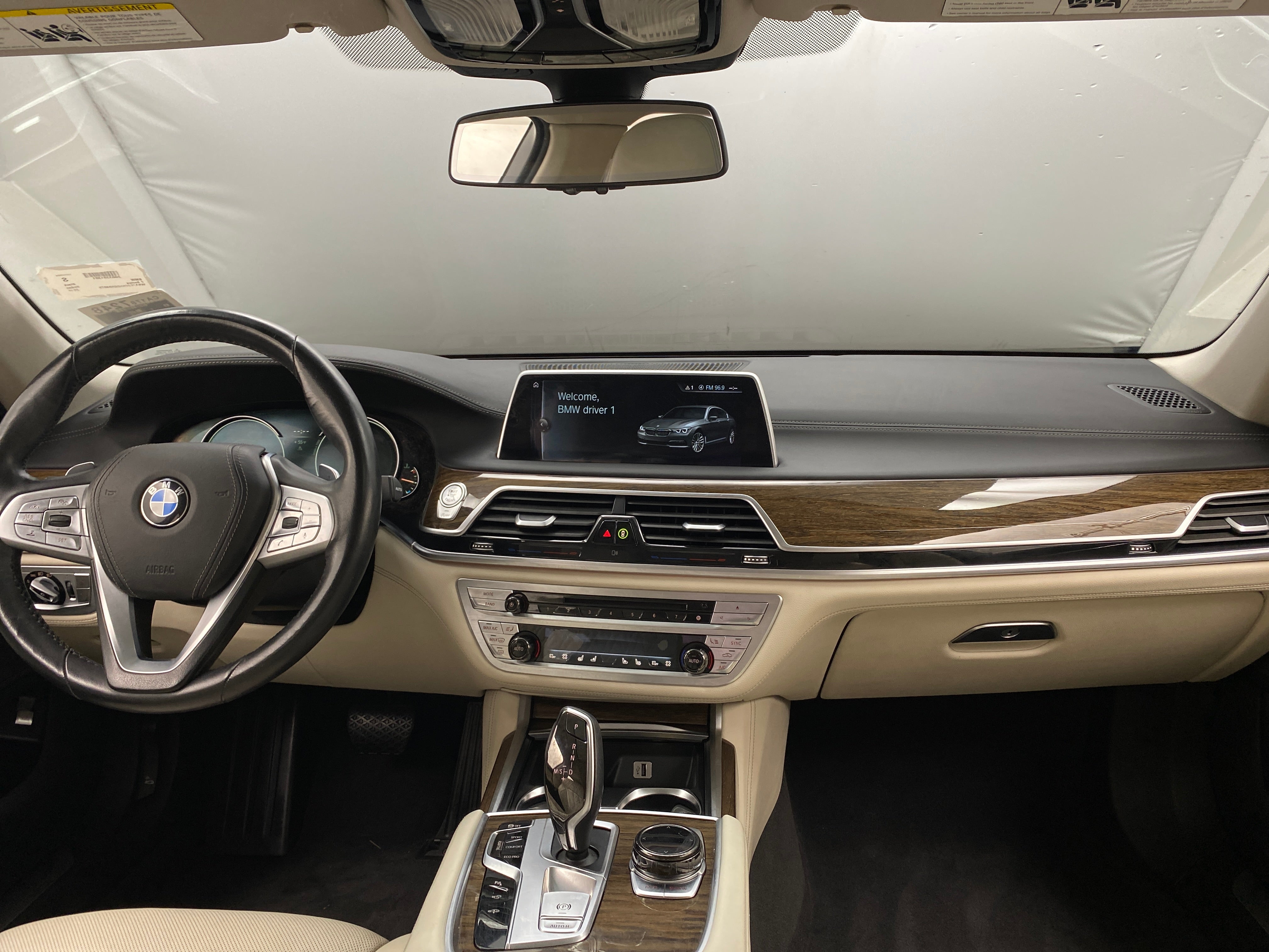 2016 BMW 7 Series 740i 2