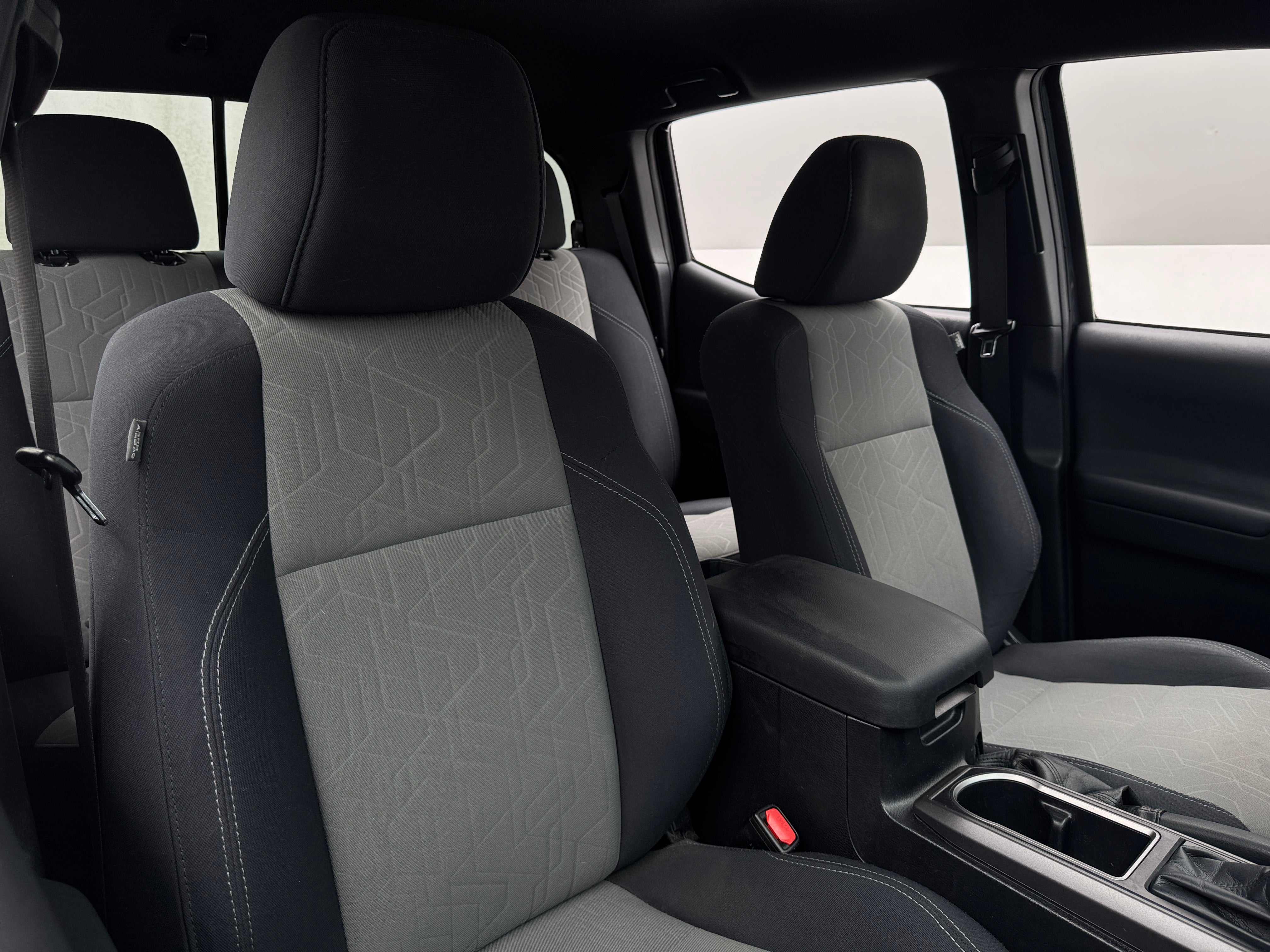 2020 Toyota Tacoma TRD Off-Road 2
