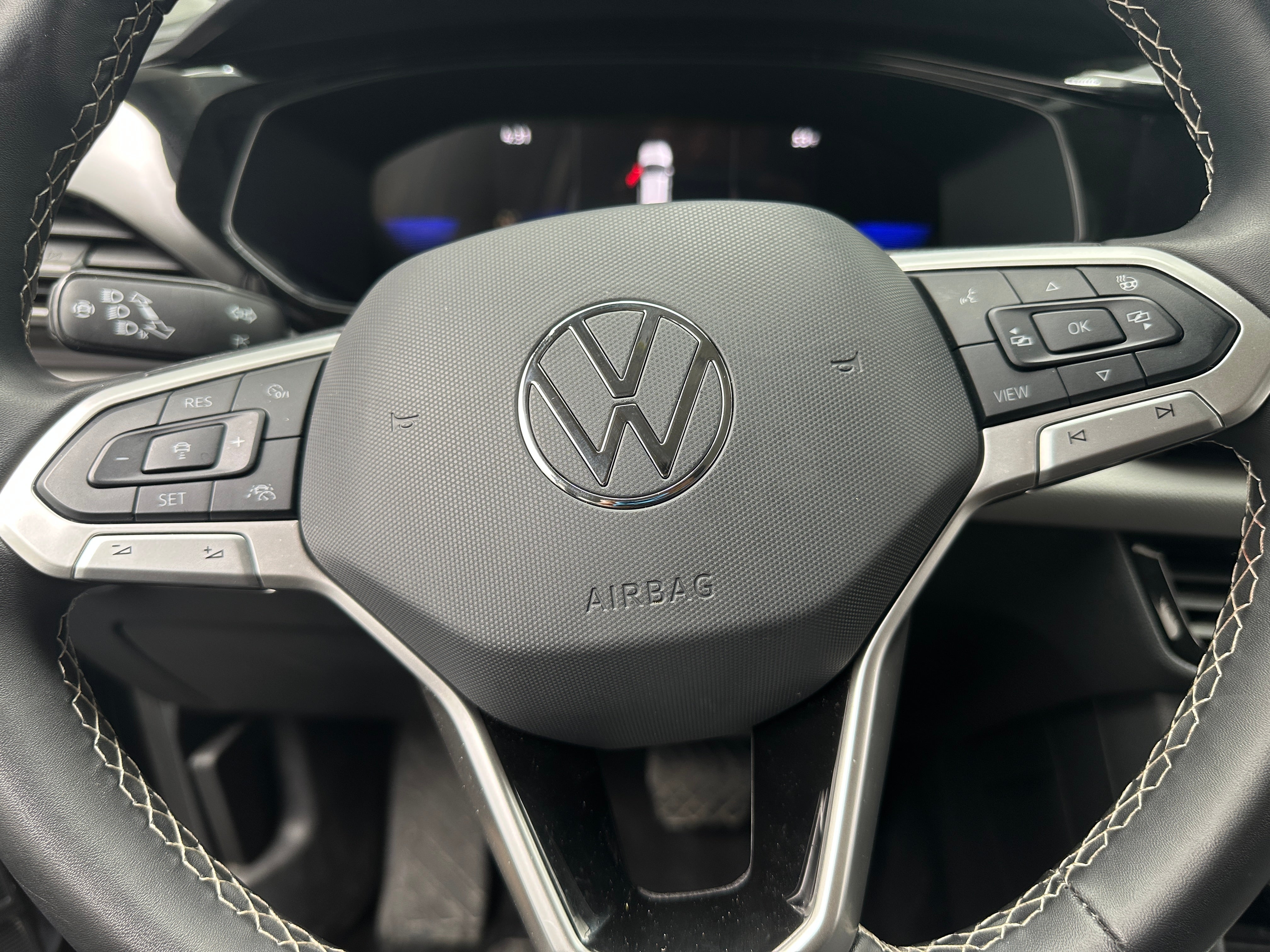2024 Volkswagen Taos S 4