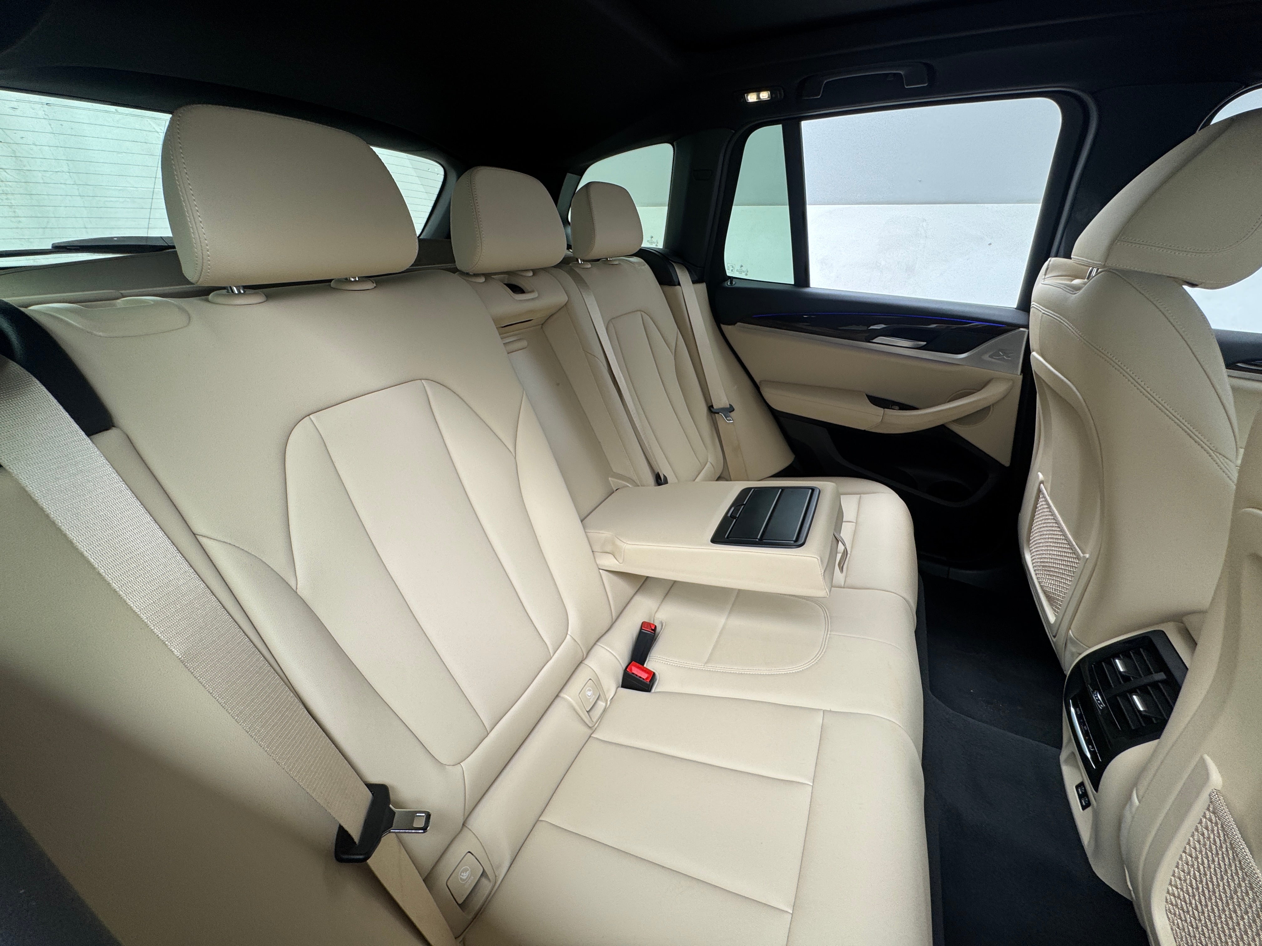 2021 BMW X3 sDrive30i 5