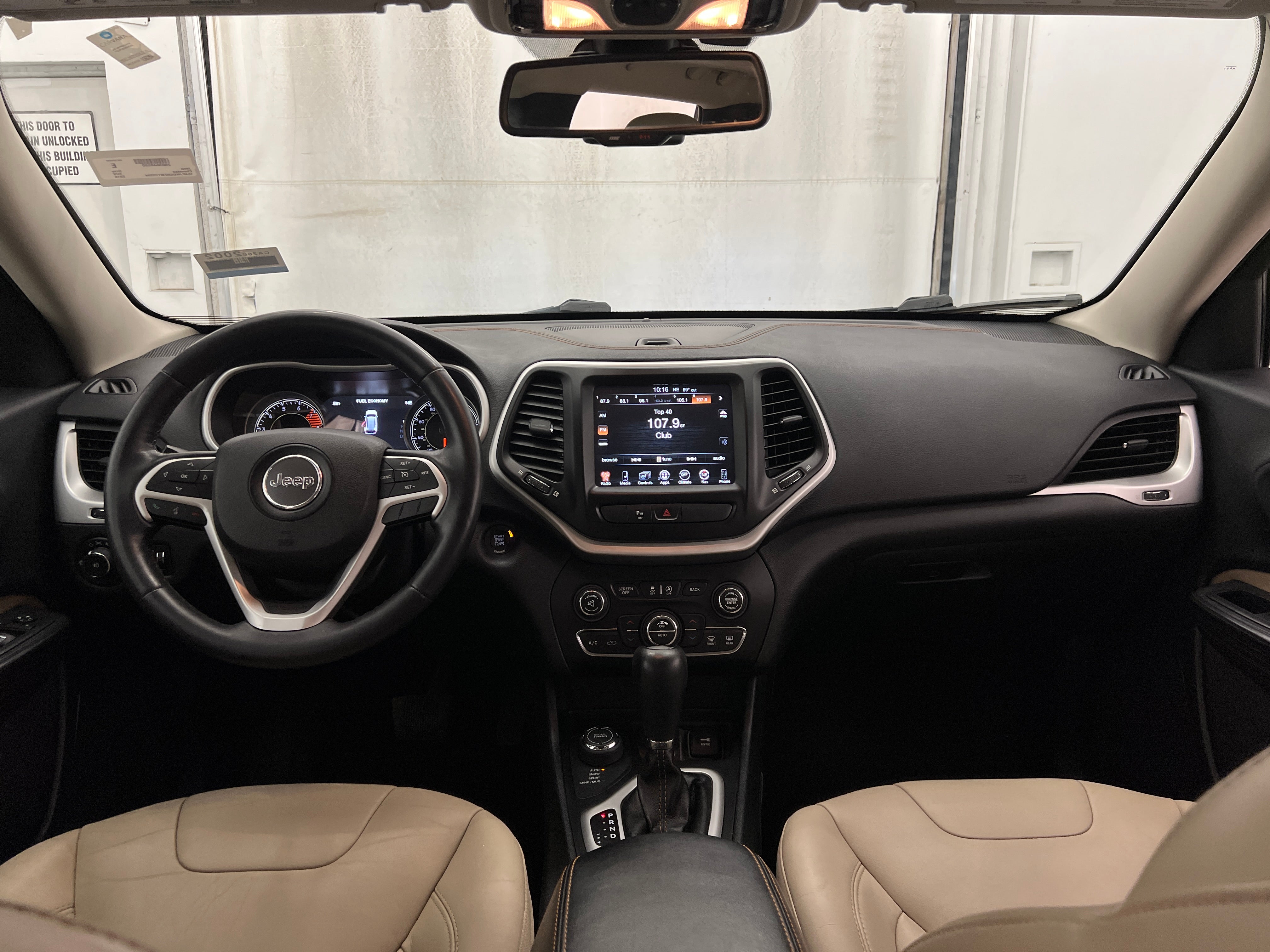 2016 Jeep Cherokee Limited Edition 2