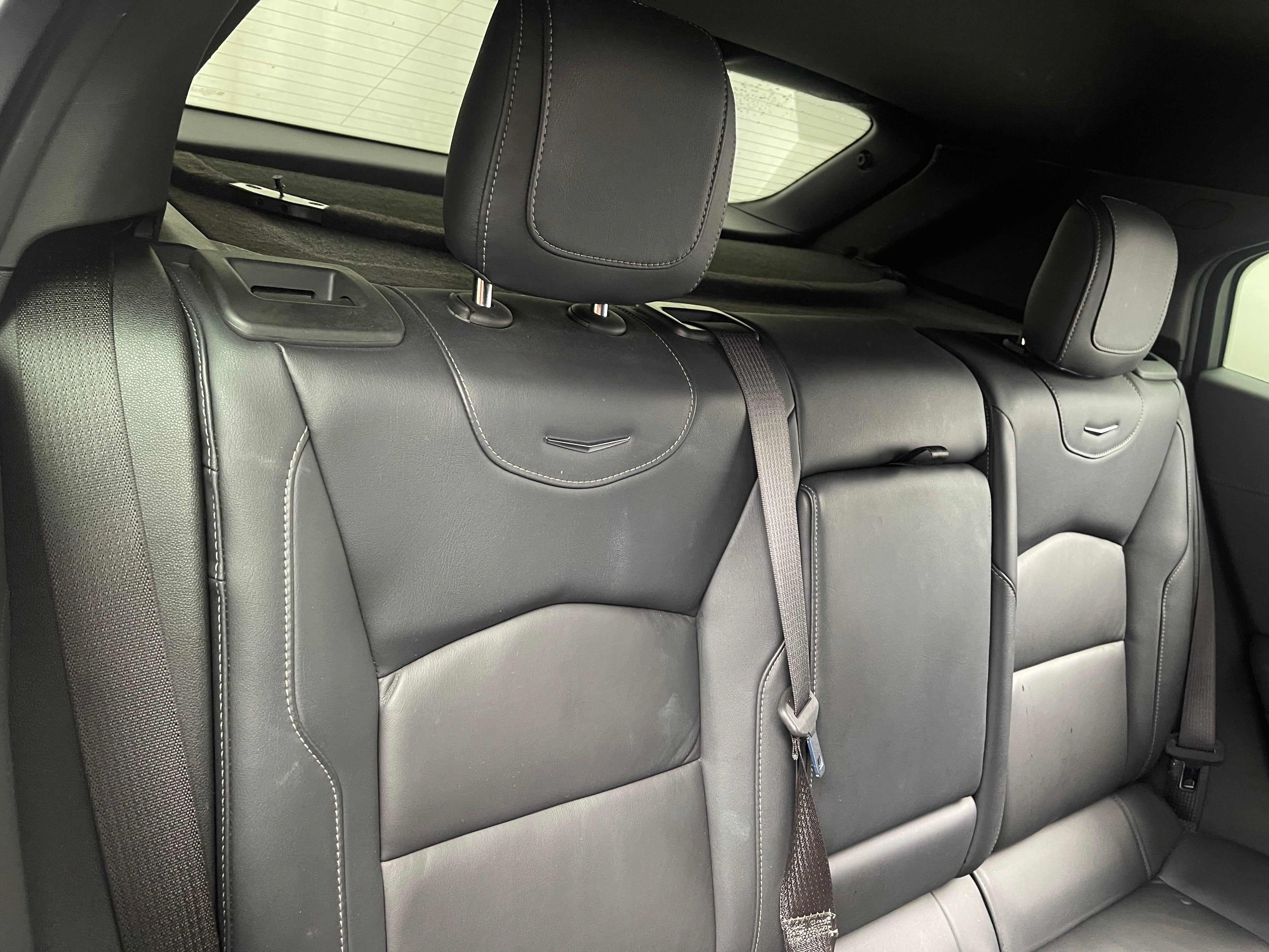 2023 Cadillac XT4 Premium Luxury 5