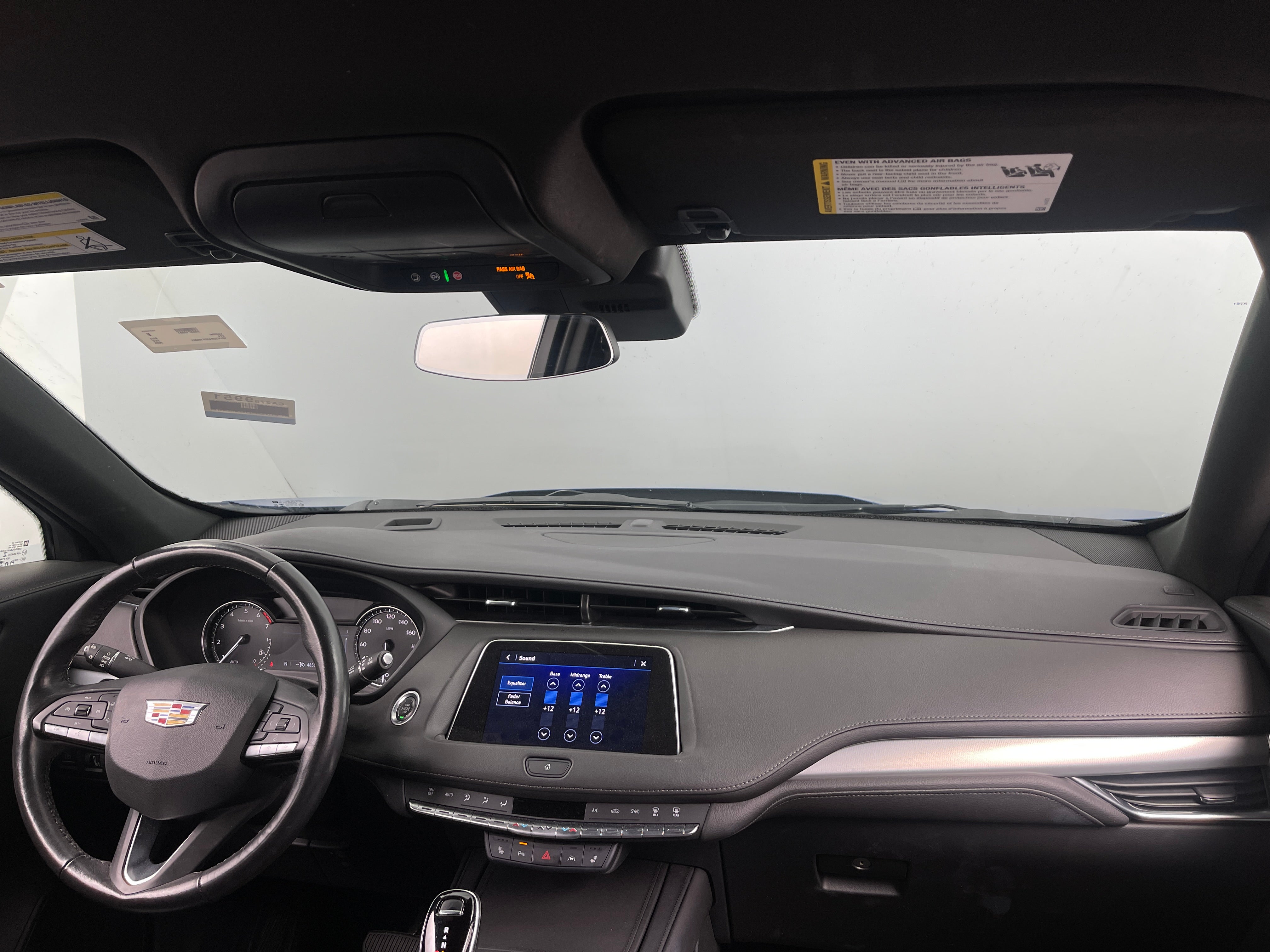 2023 Cadillac XT4 Premium Luxury 2
