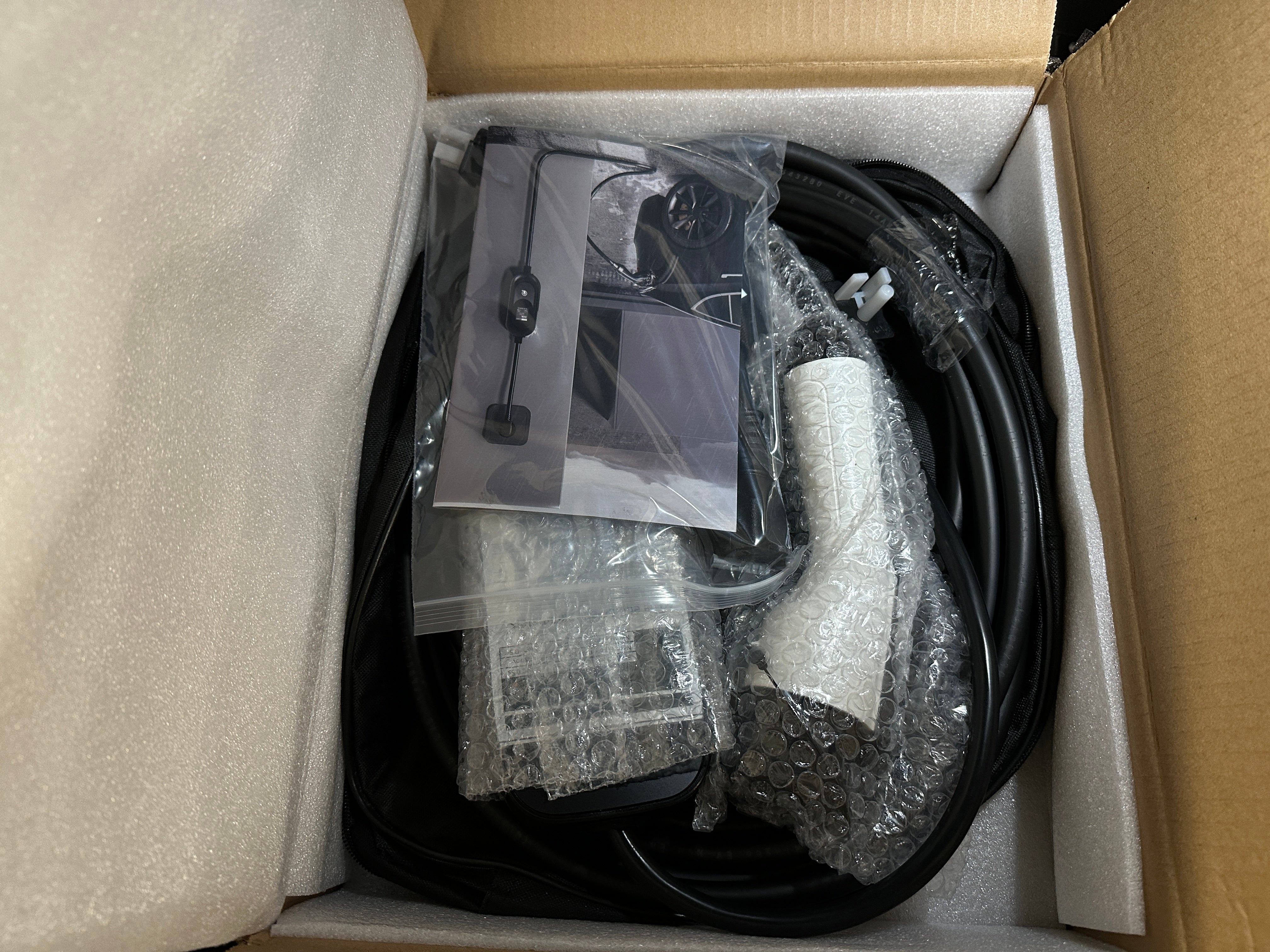 Used 2024 Hyundai IONIQ 6 SE with VIN KMHM14AB5RA072773 for sale in Auburn, WA