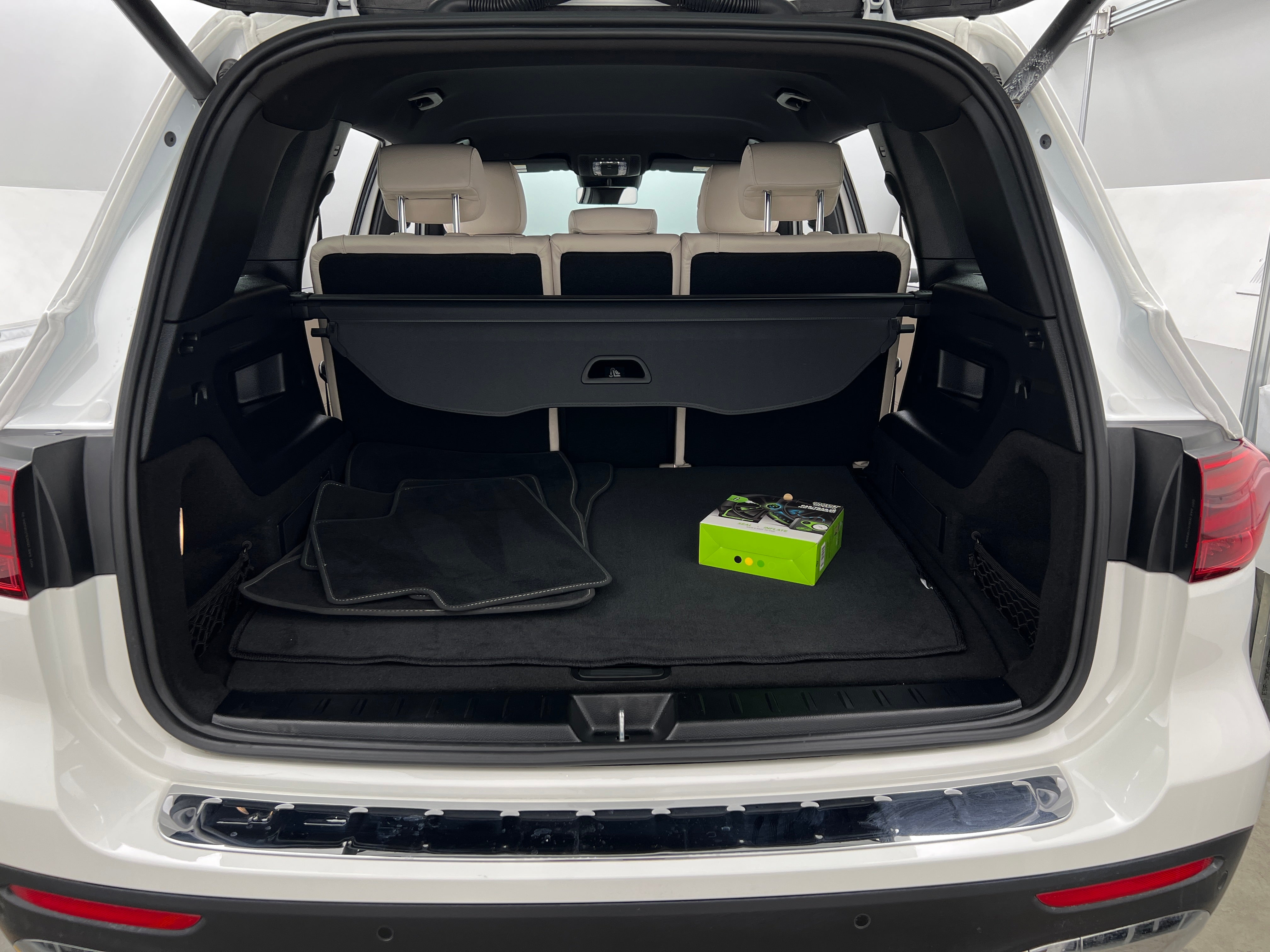 2024 Mercedes-Benz GLB 250 6