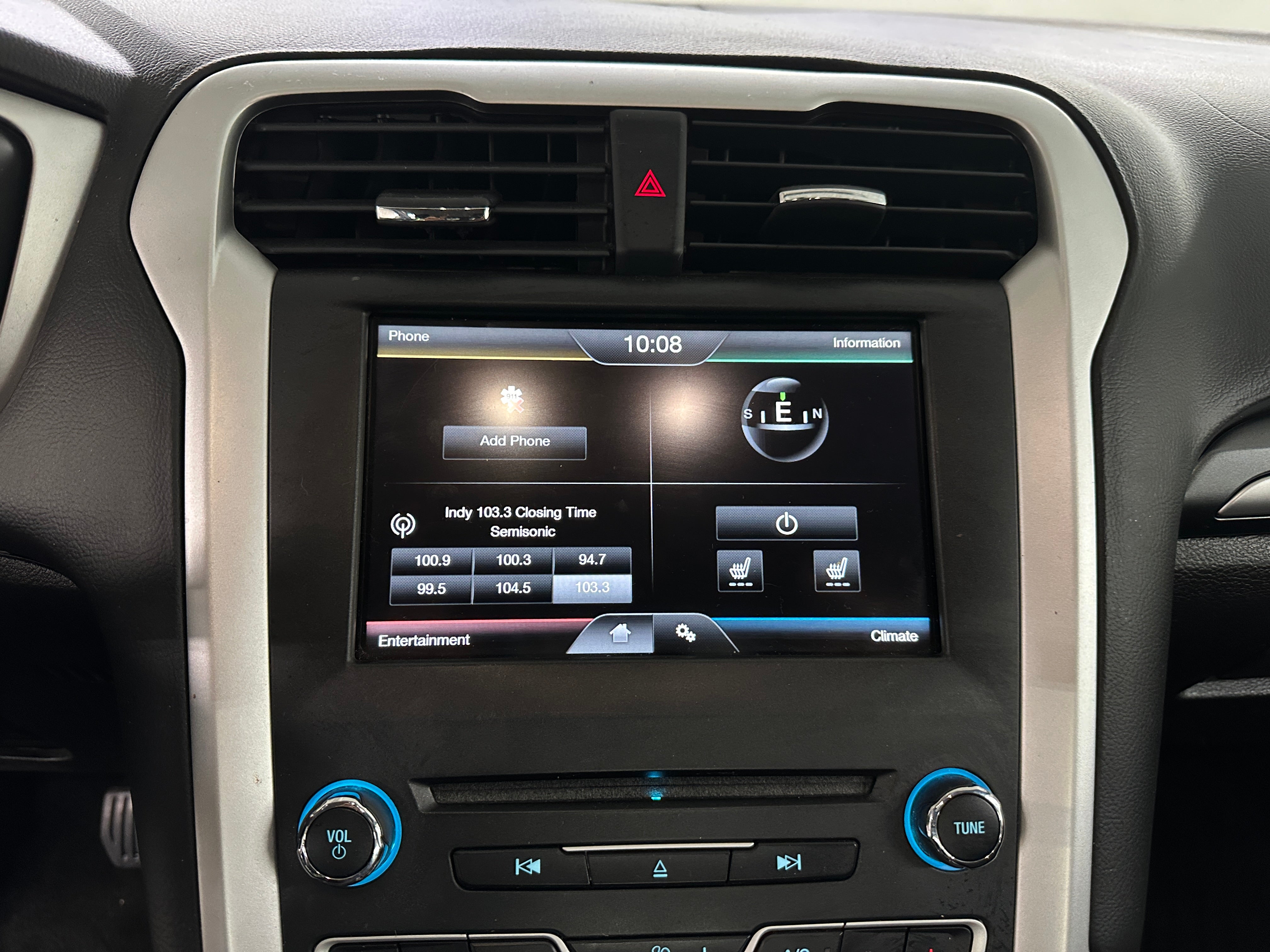2016 Ford Fusion SE 4