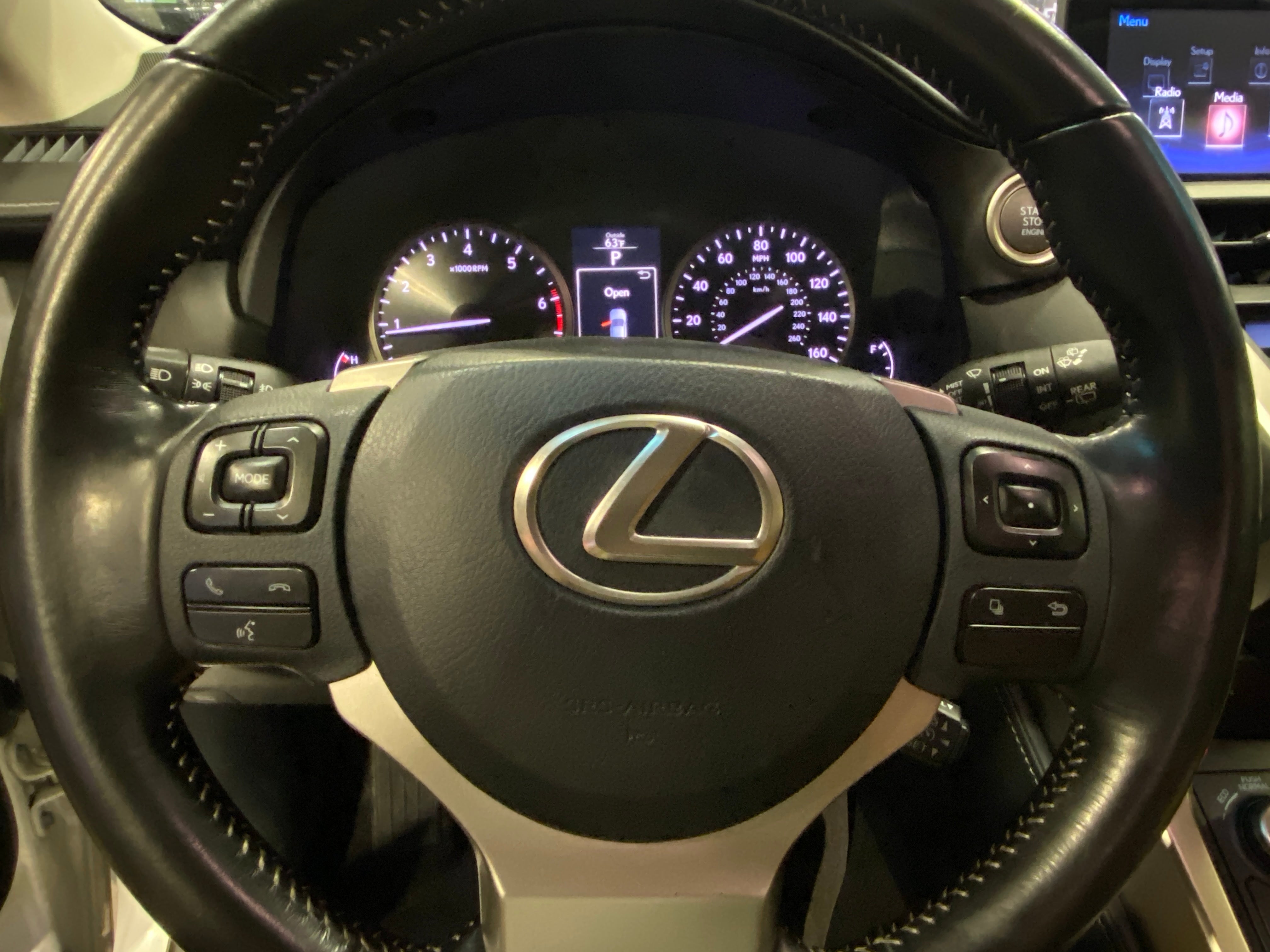 2016 Lexus NX 200t 4
