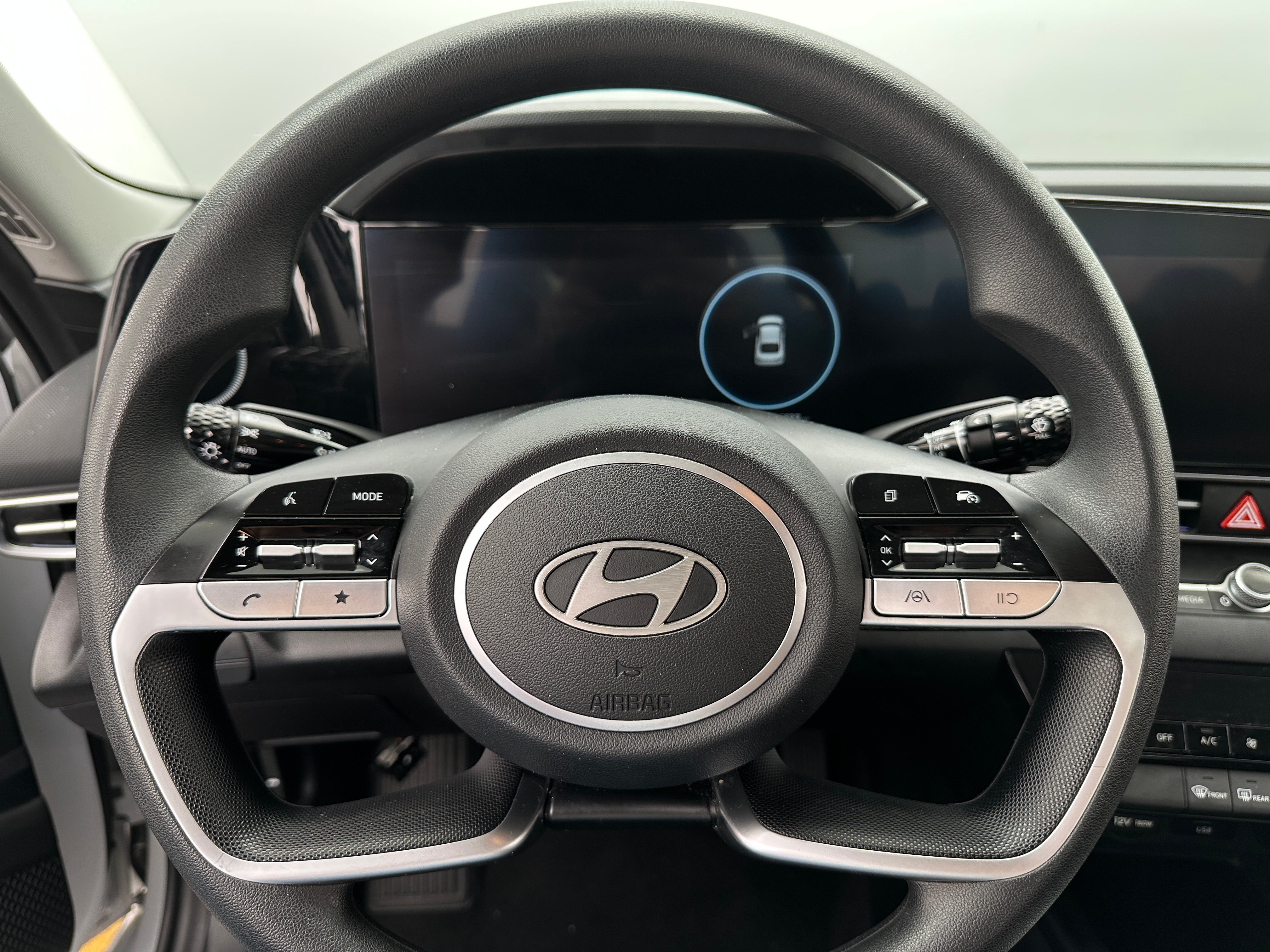 2024 Hyundai Elantra SEL 5