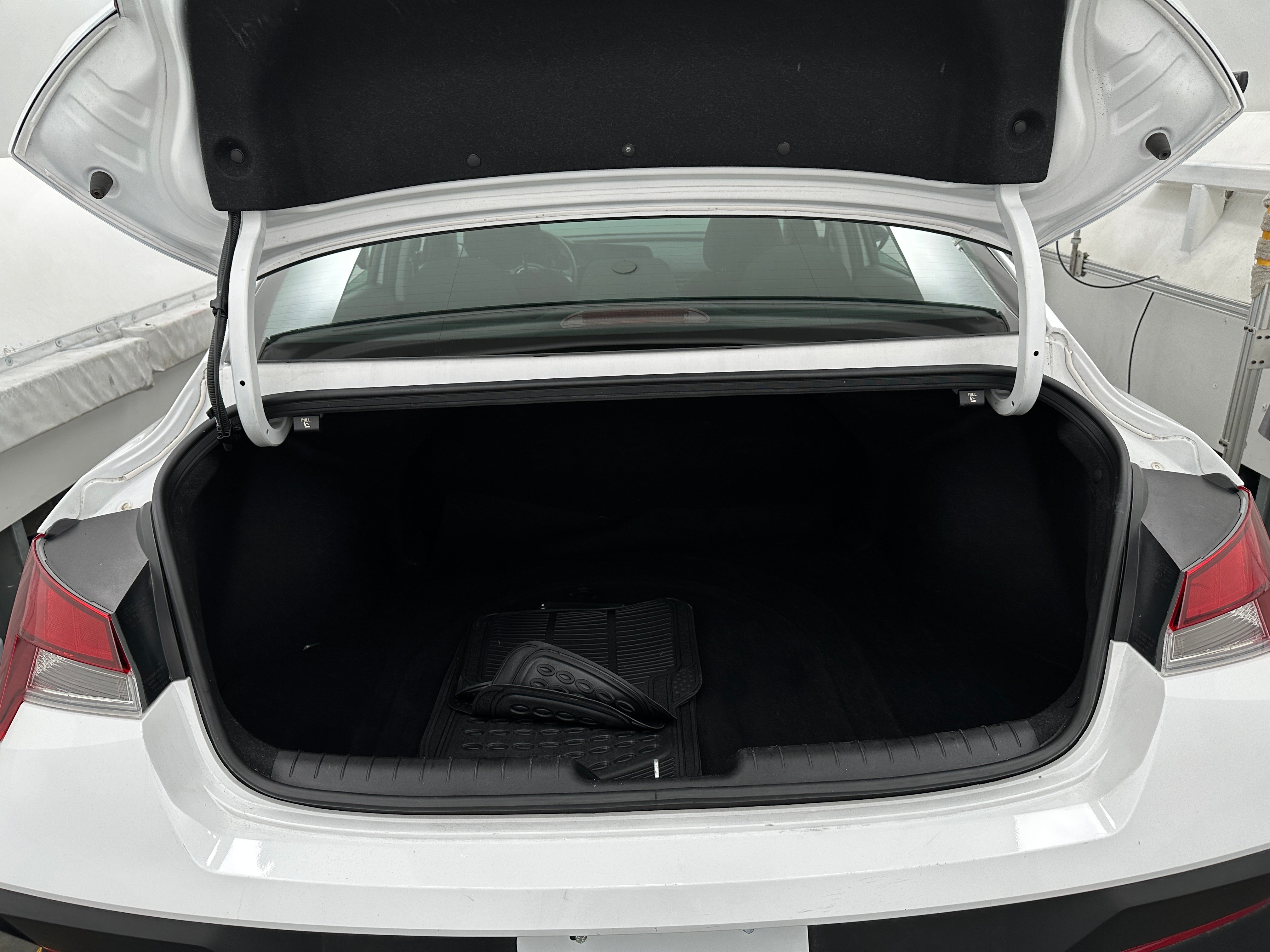 2024 Hyundai Elantra SEL 7