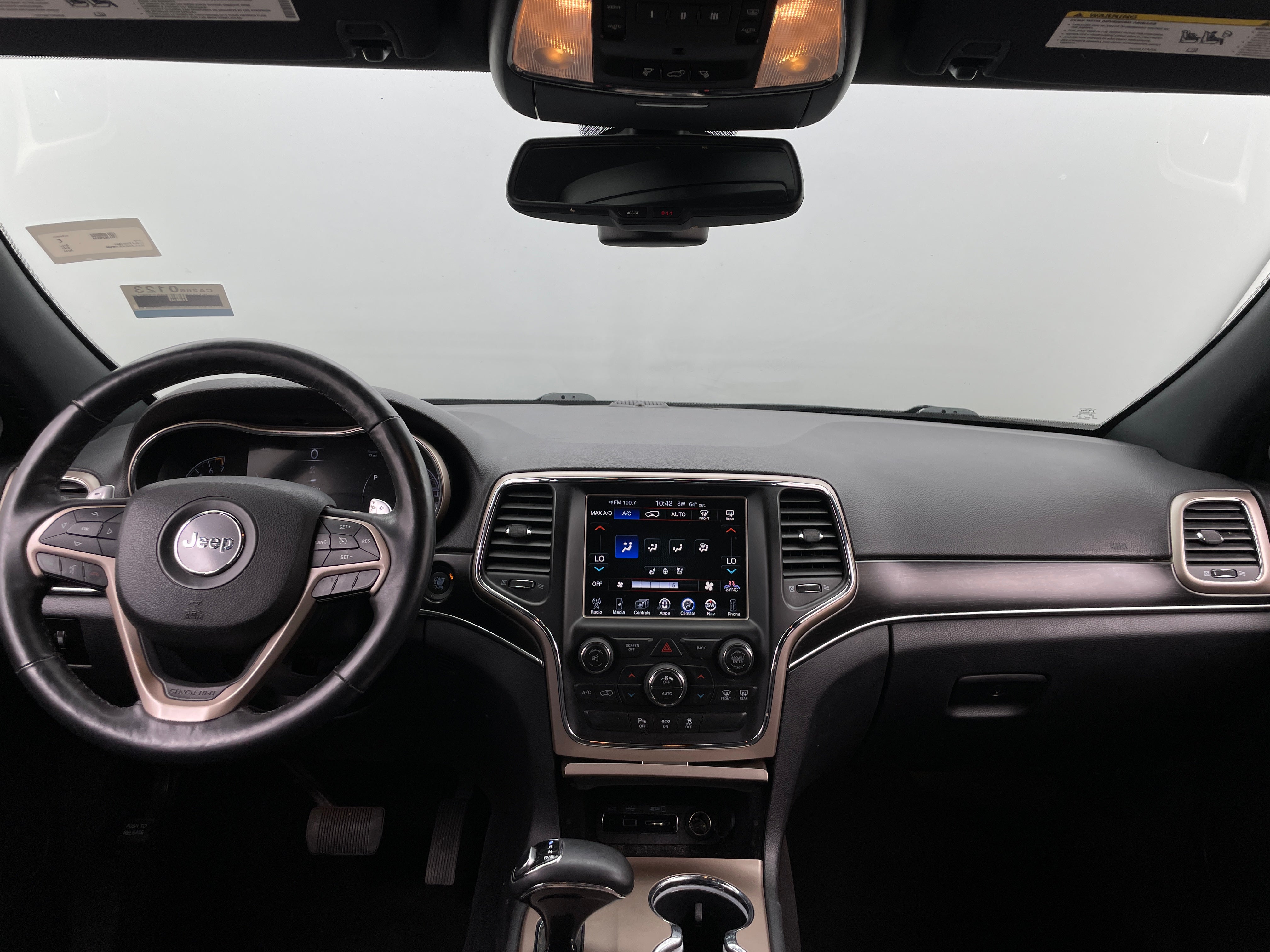2014 Jeep Grand Cherokee Limited Edition 2