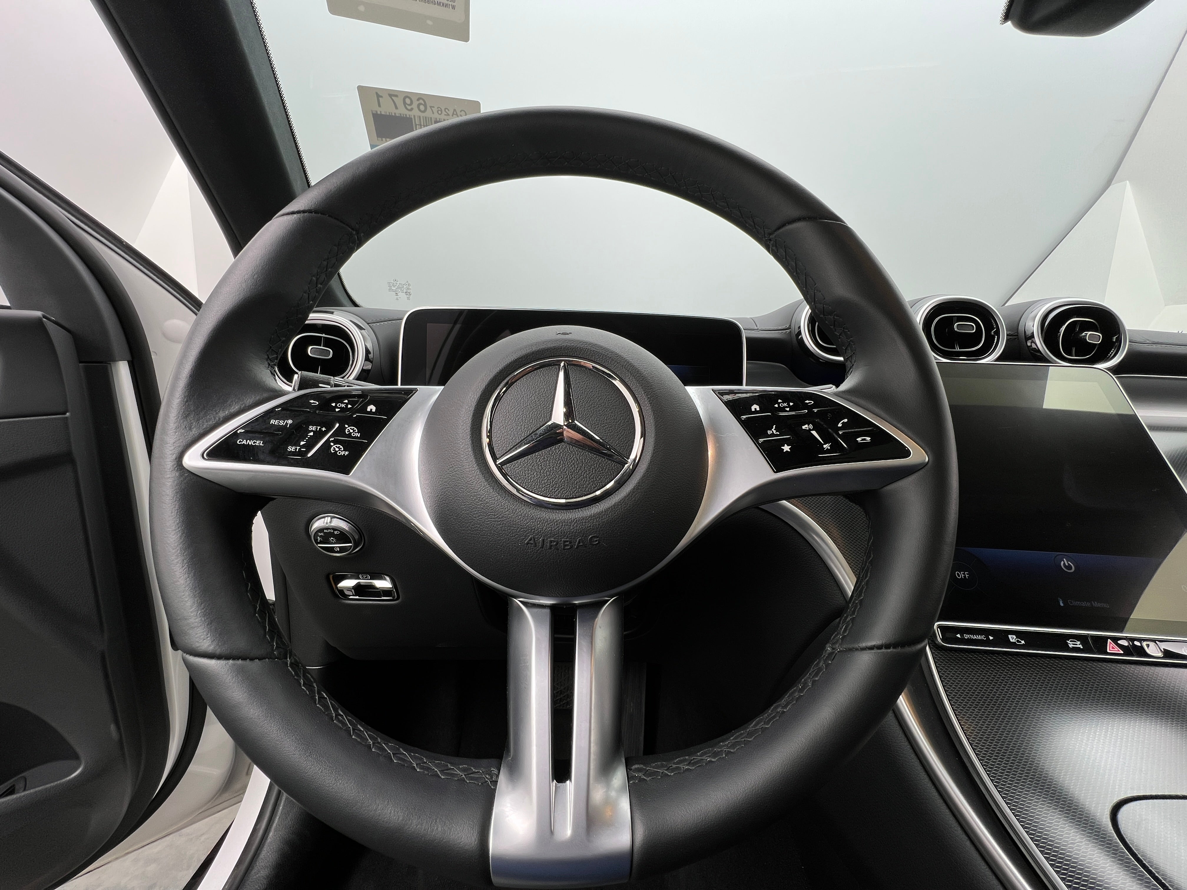 2024 Mercedes-Benz GLC 300 4
