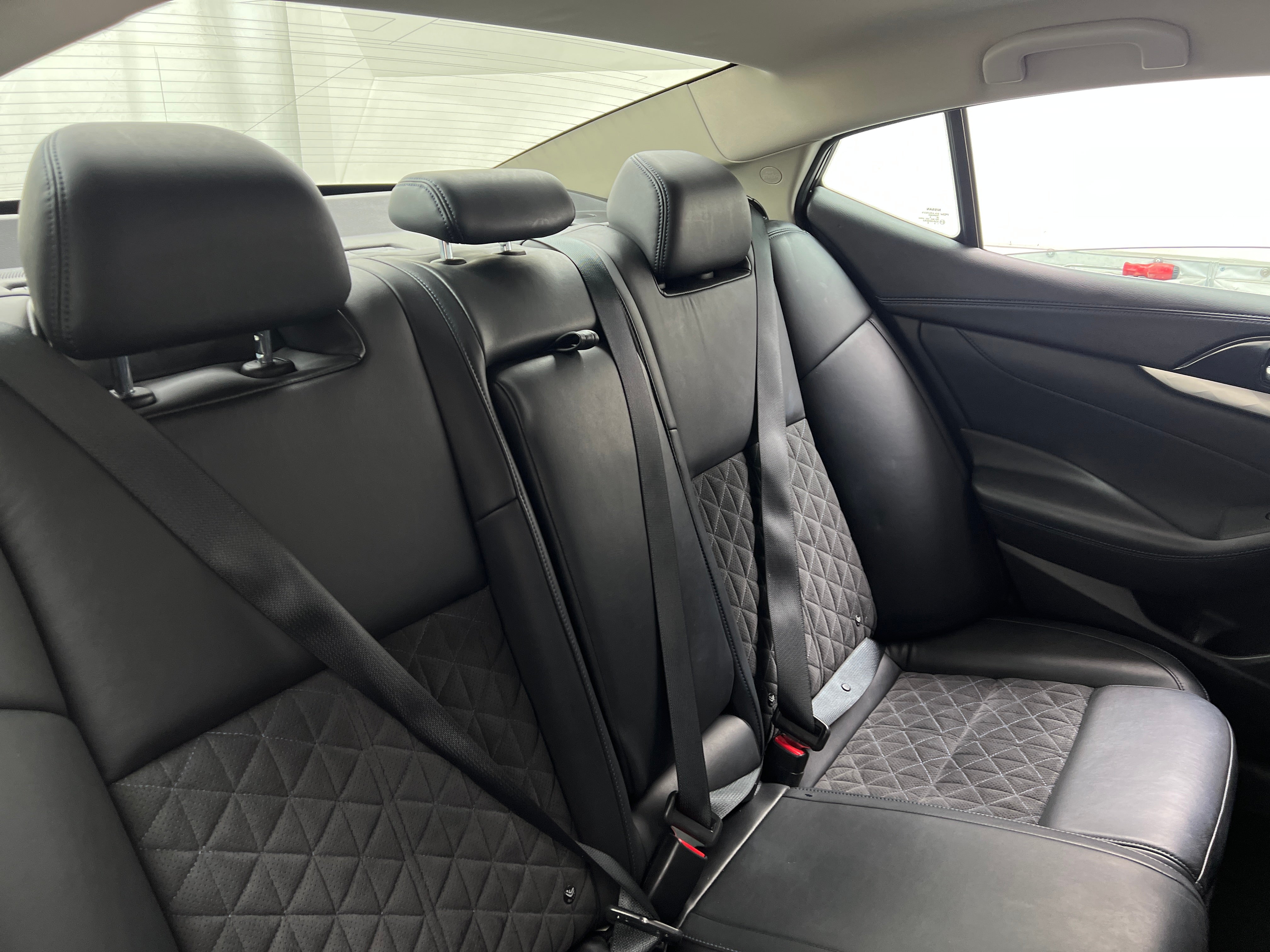 2017 Nissan Maxima SR 5